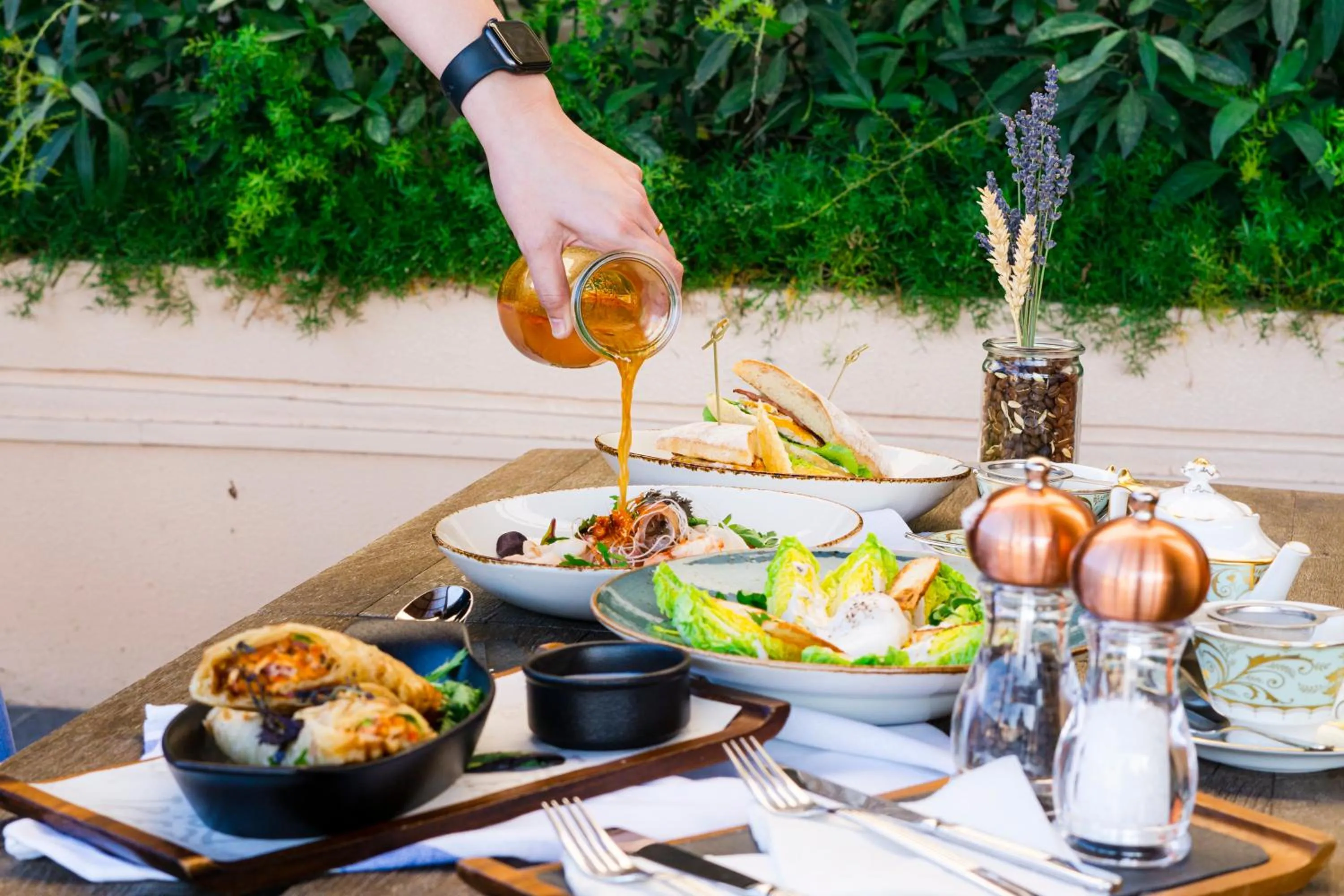 Restaurant/places to eat in InterContinental Muscat by IHG