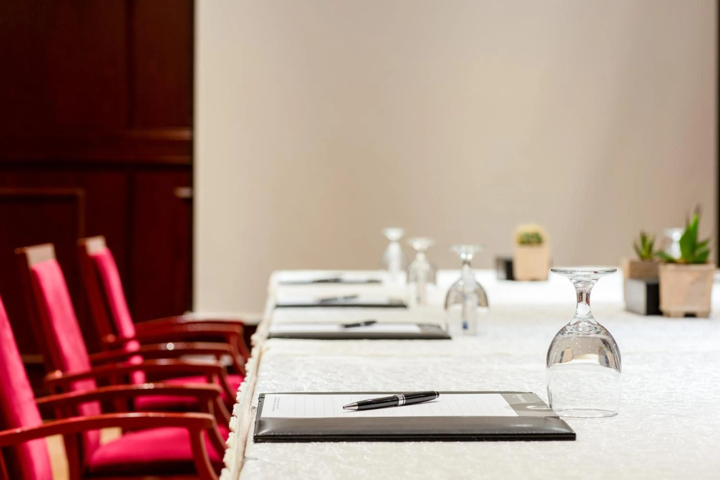 Meeting/conference room in InterContinental Muscat by IHG