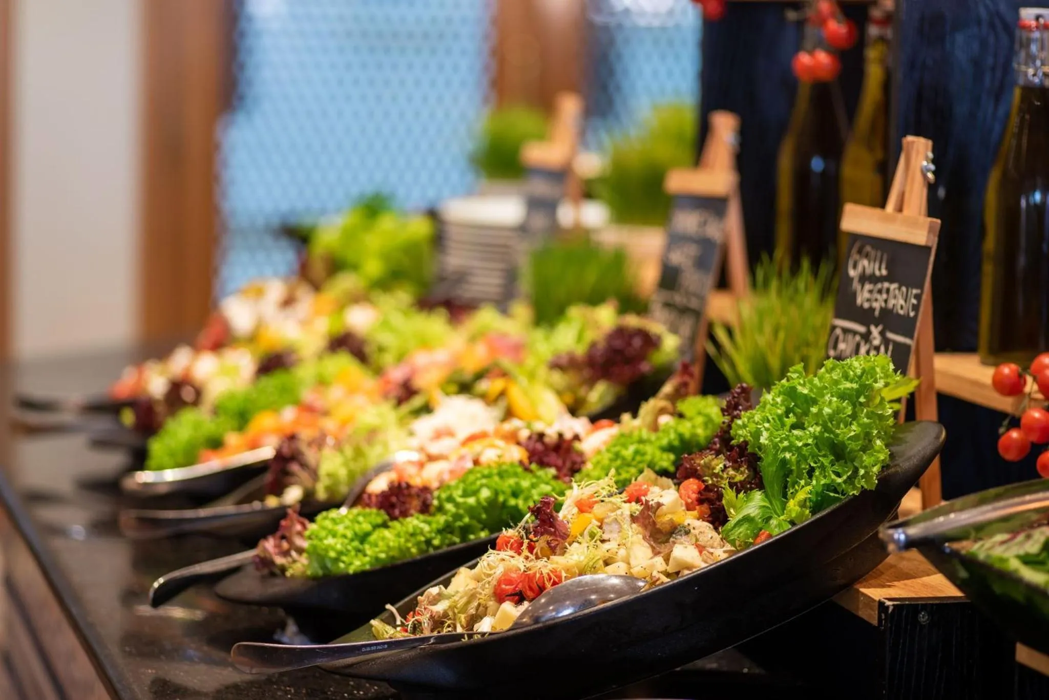 Restaurant/places to eat in InterContinental Muscat by IHG