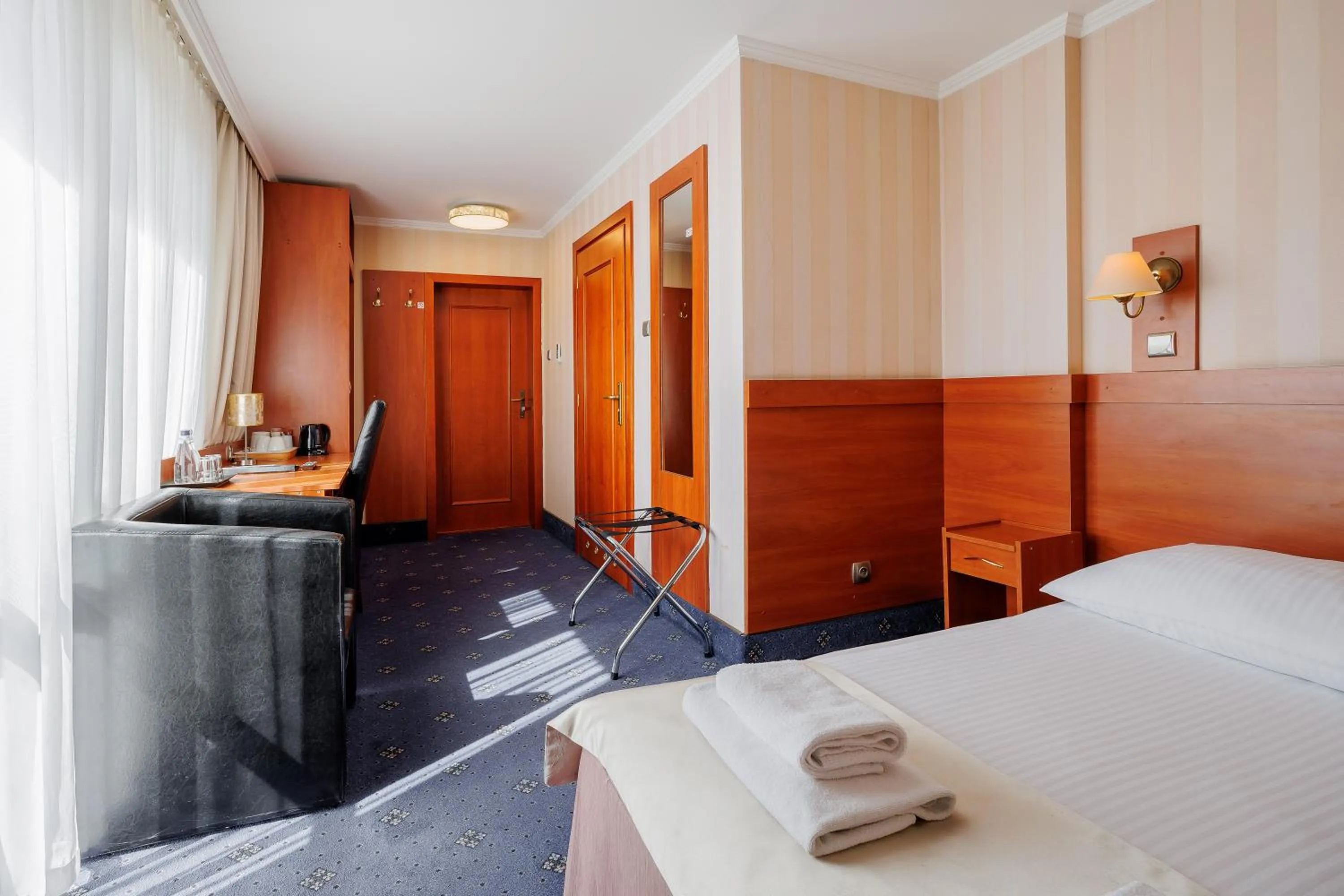 furniture, Bed in Hotel Cristal Park