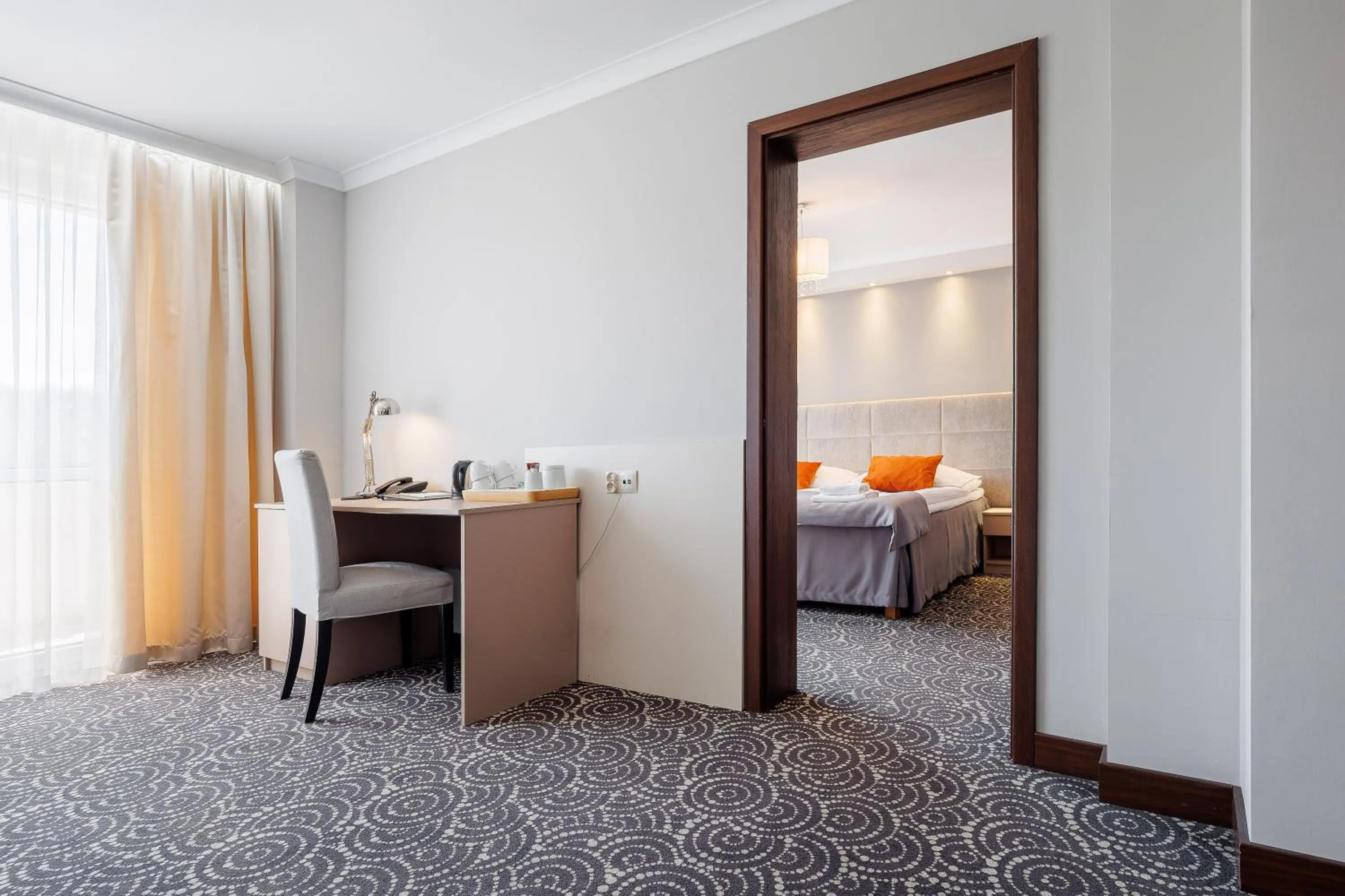 Seating area, Bed in Hotel Cristal Park