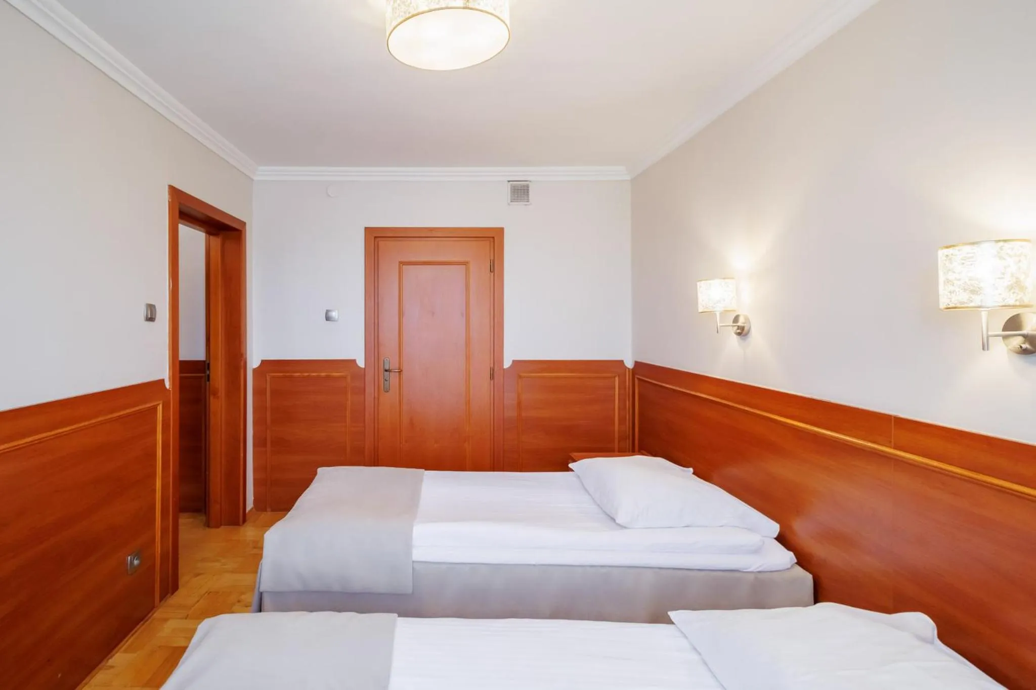 Bedroom, Bed in Hotel Cristal Park