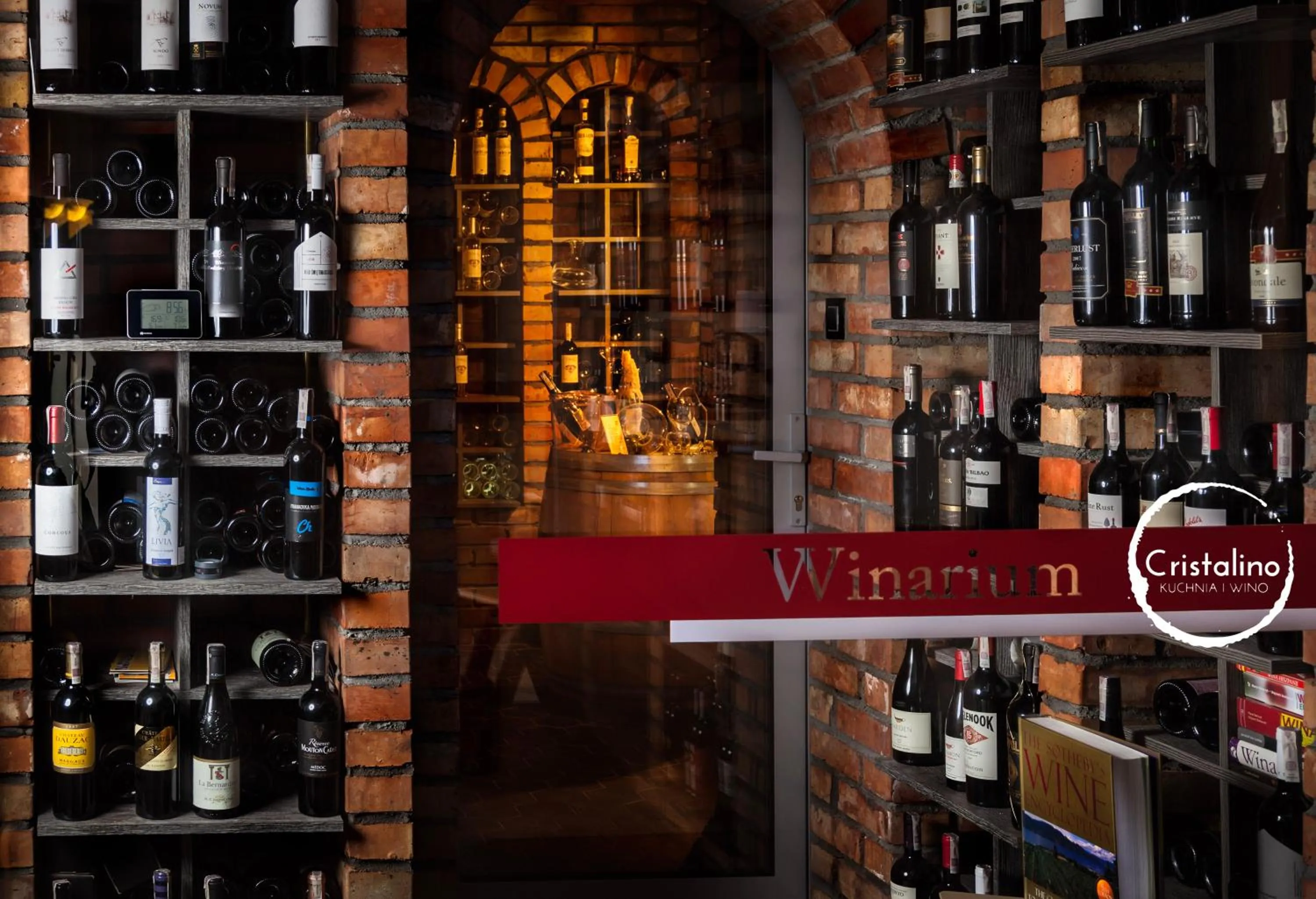 Restaurant/places to eat in Hotel Cristal Park