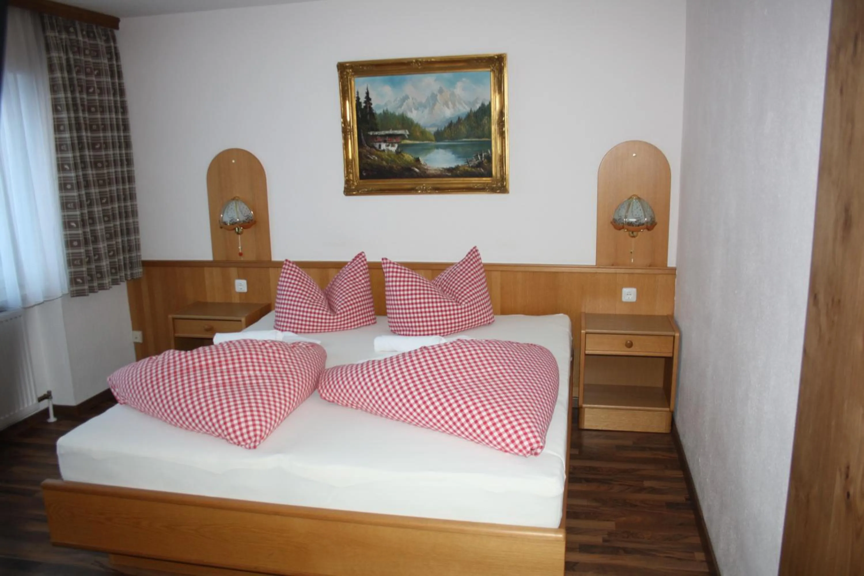 Photo of the whole room, Bed in Landhotel Wolf
