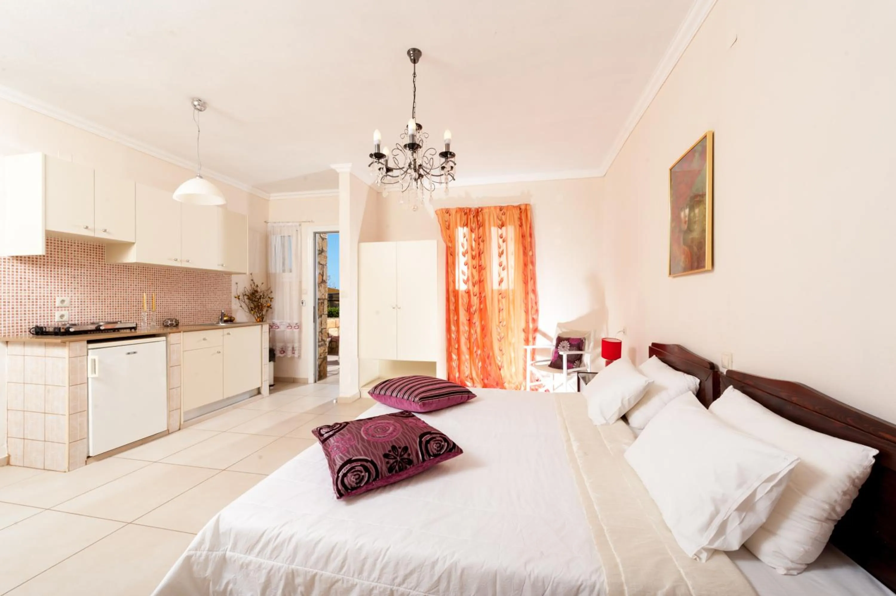 Bedroom, Bed in Laplaya Beach