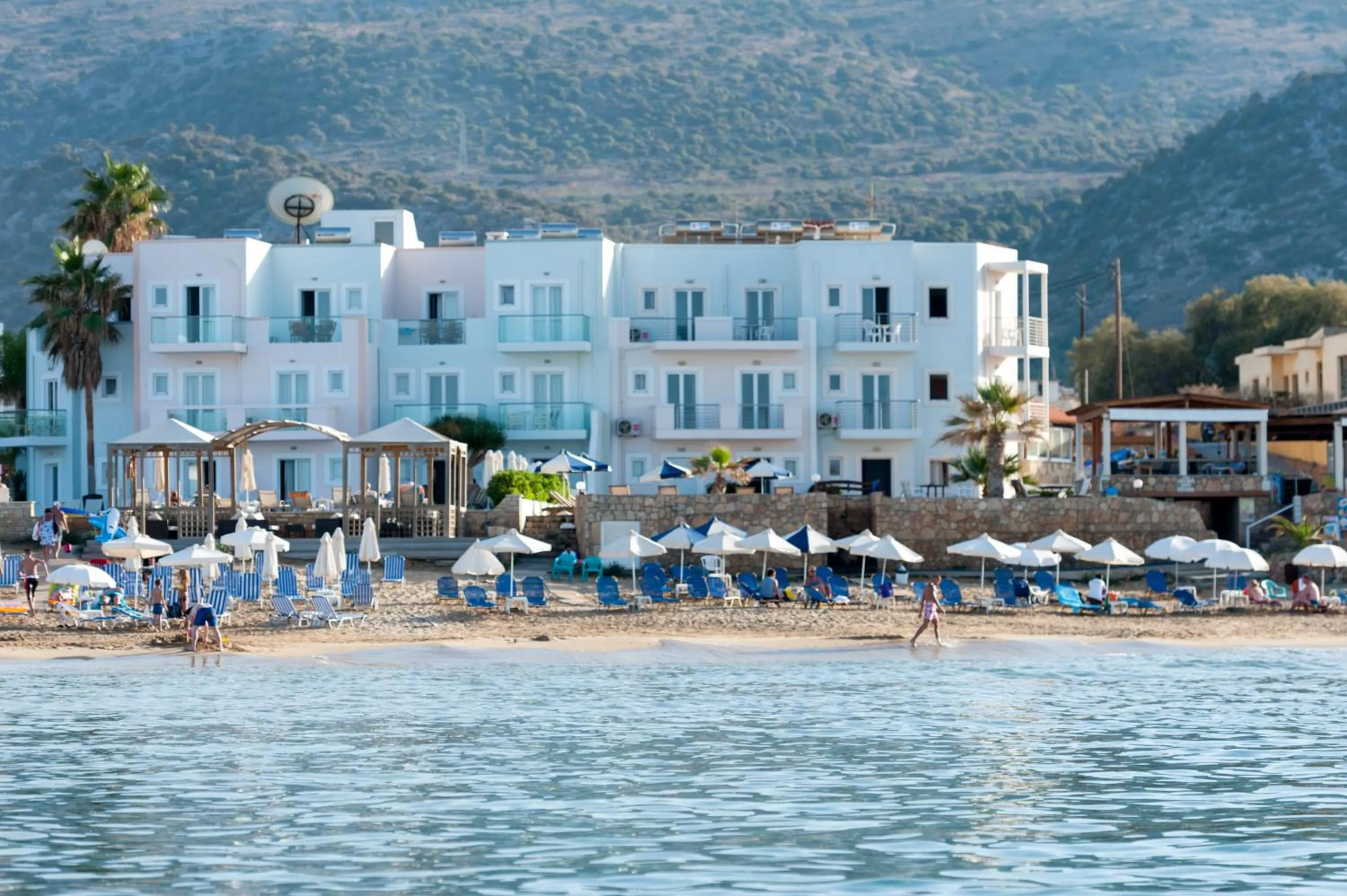 Facade/entrance in Laplaya Beach