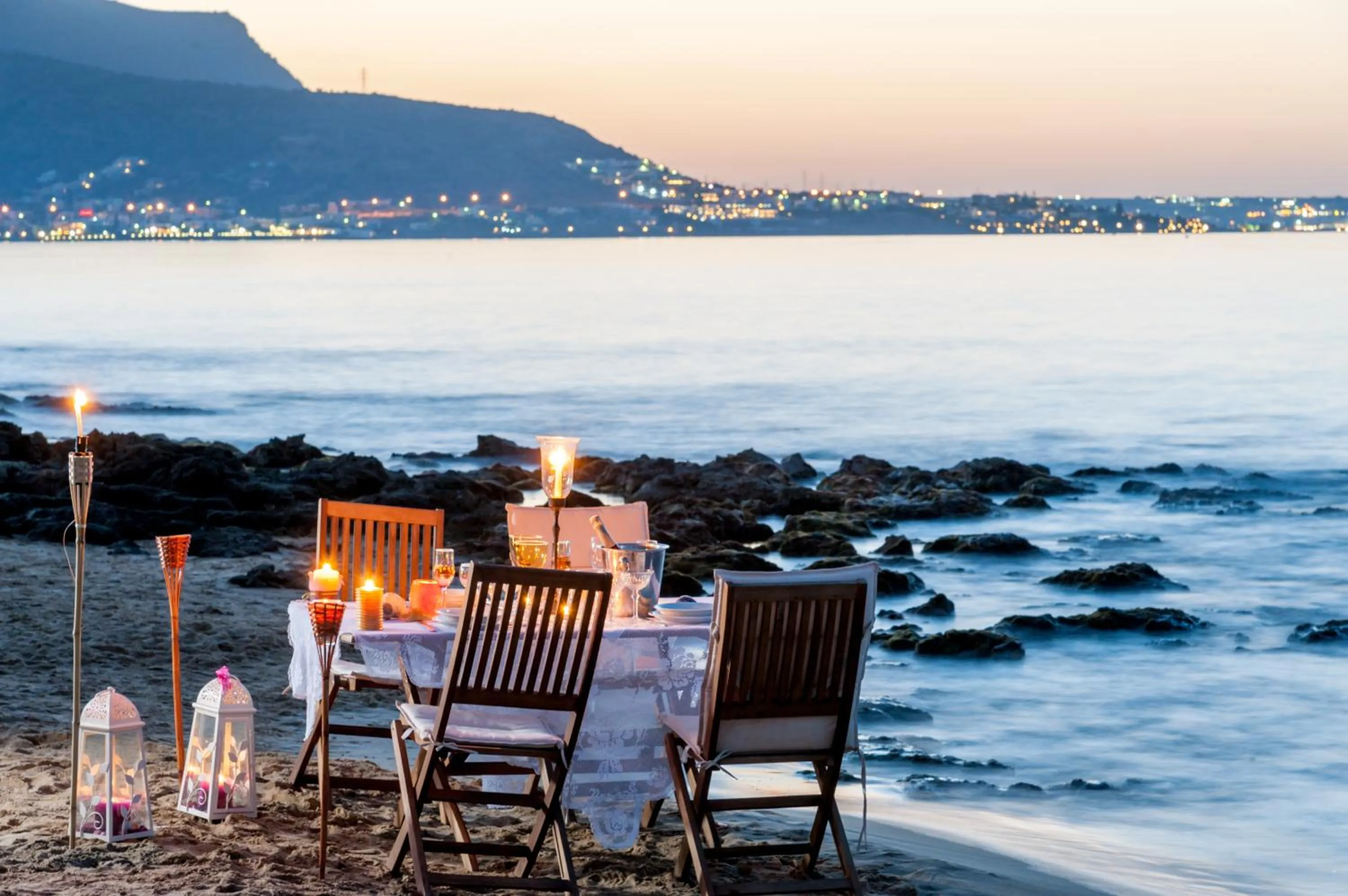 Sunset in Laplaya Beach