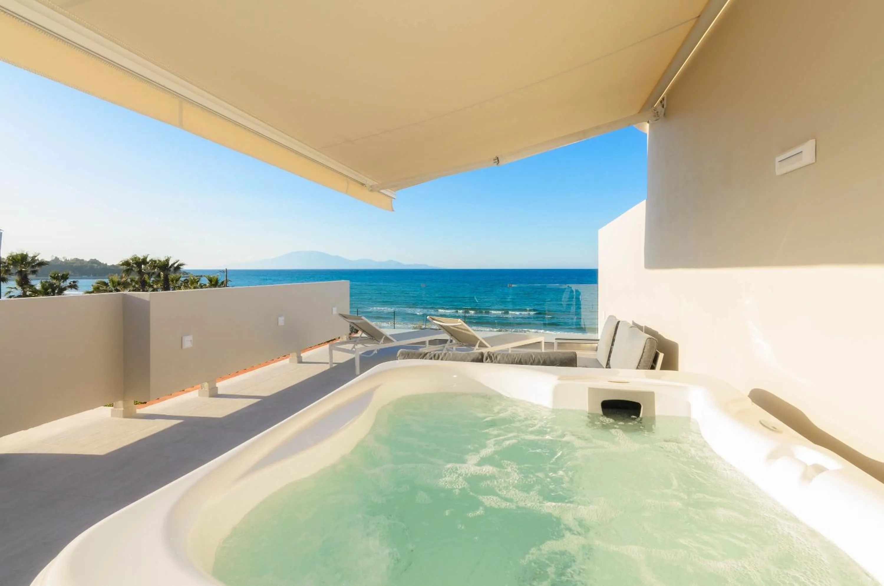 Balcony/Terrace in Iakinthos, Tsilivi Beach