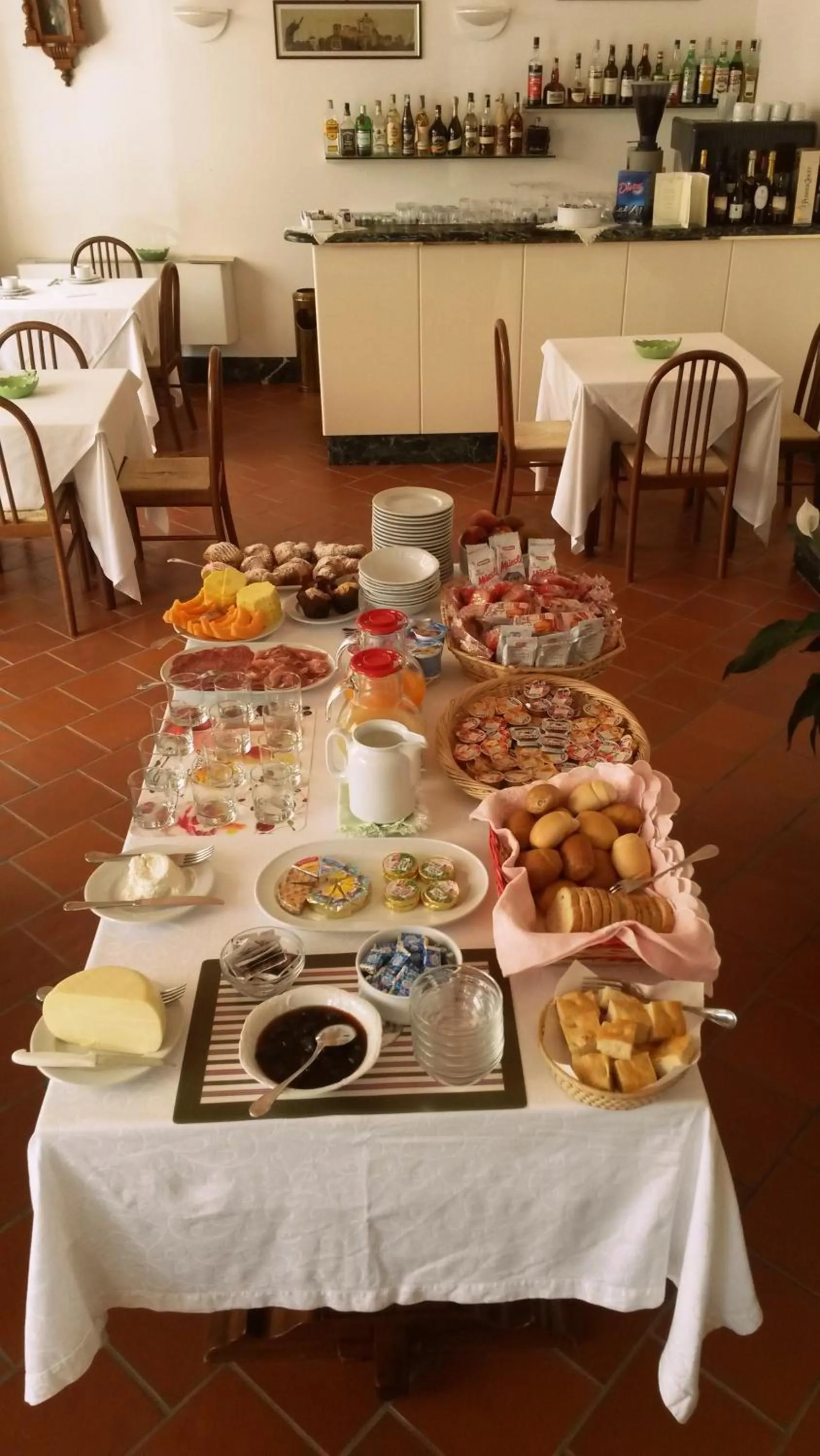 Restaurant/places to eat in Hotel Villa Edera