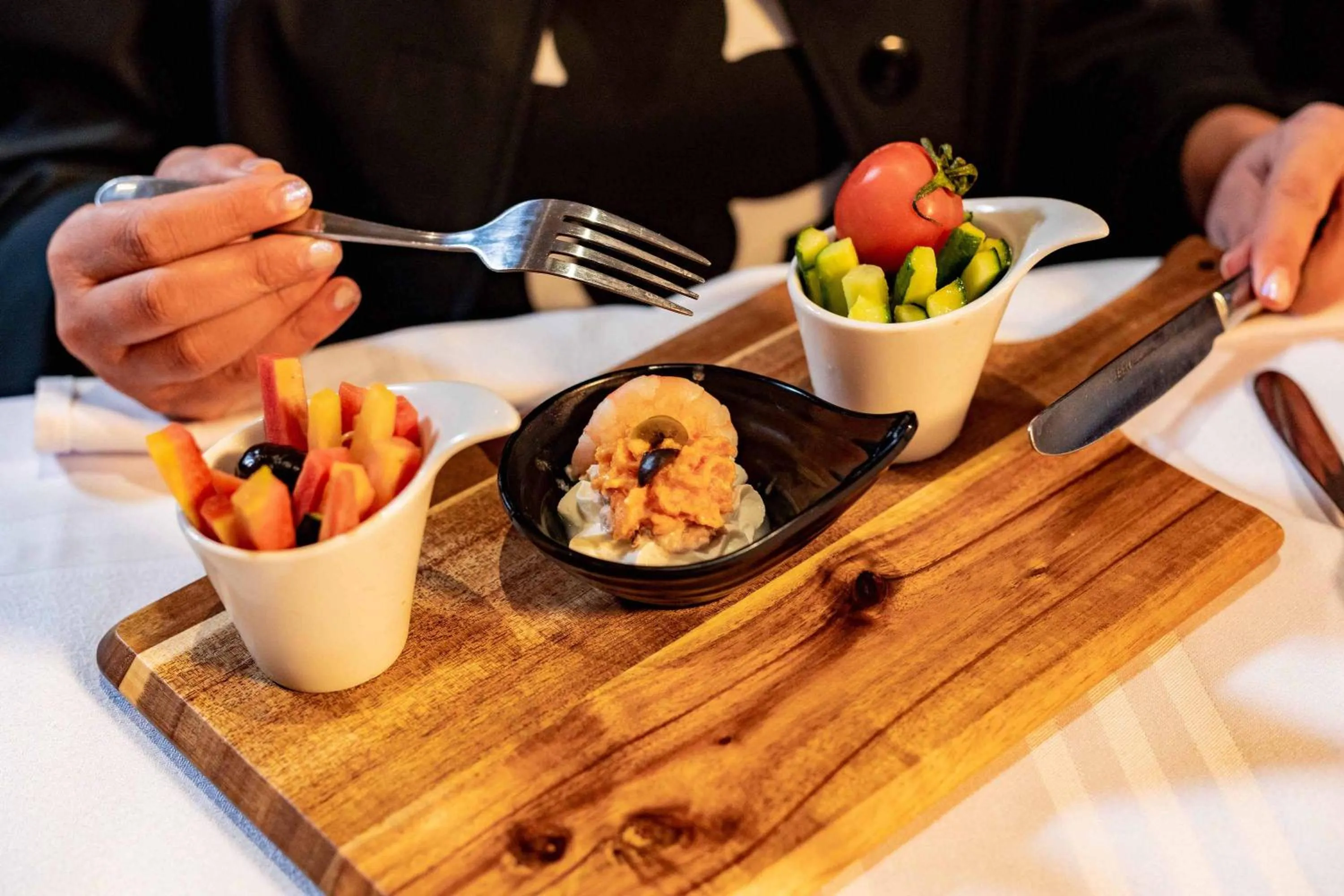 Restaurant/places to eat in TMK Flora Park by Turismark - Adults Only