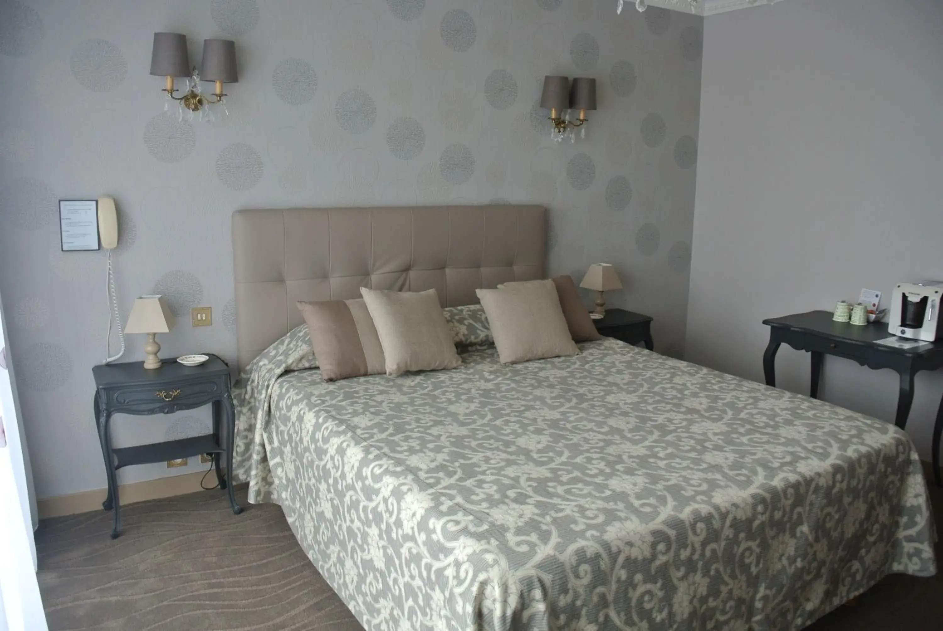 Standard Double Room with Sea View in Hôtel Primavera Standard Double Room with Sea View in Hôtel Primavera