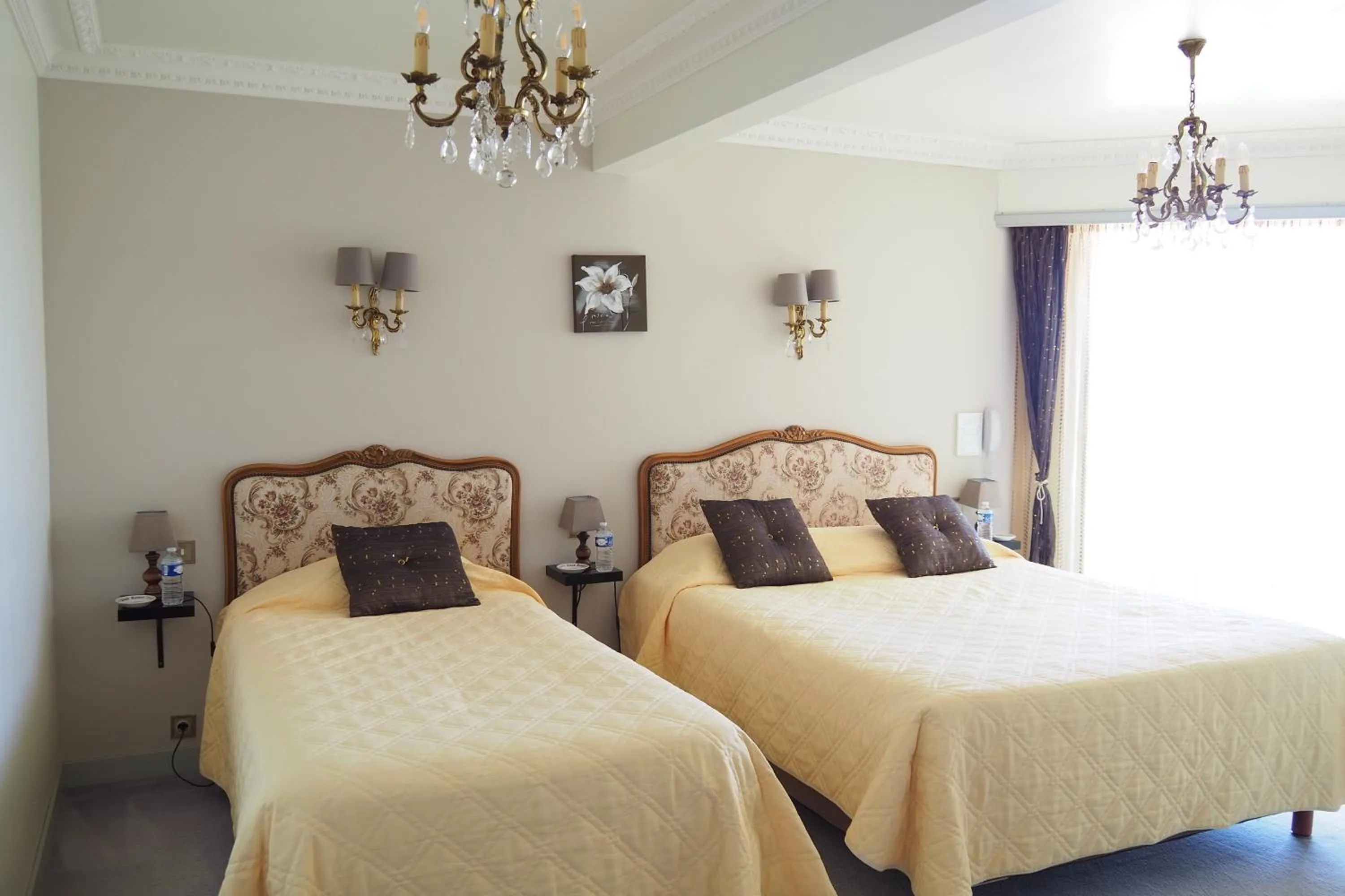 Triple Room with Sea View in Hôtel Primavera