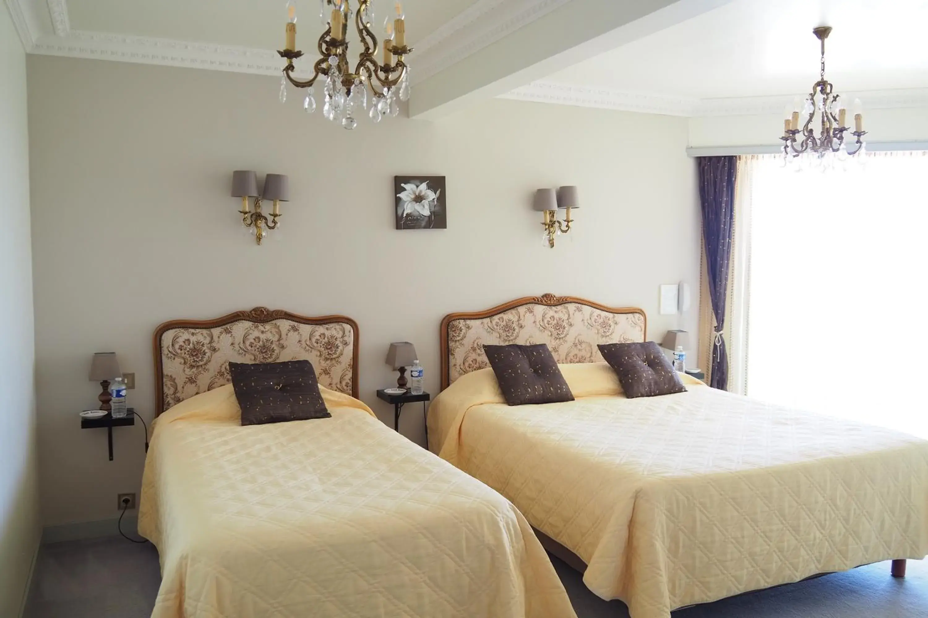 Triple Room with Sea View in Hôtel Primavera Triple Room with Sea View in Hôtel Primavera
