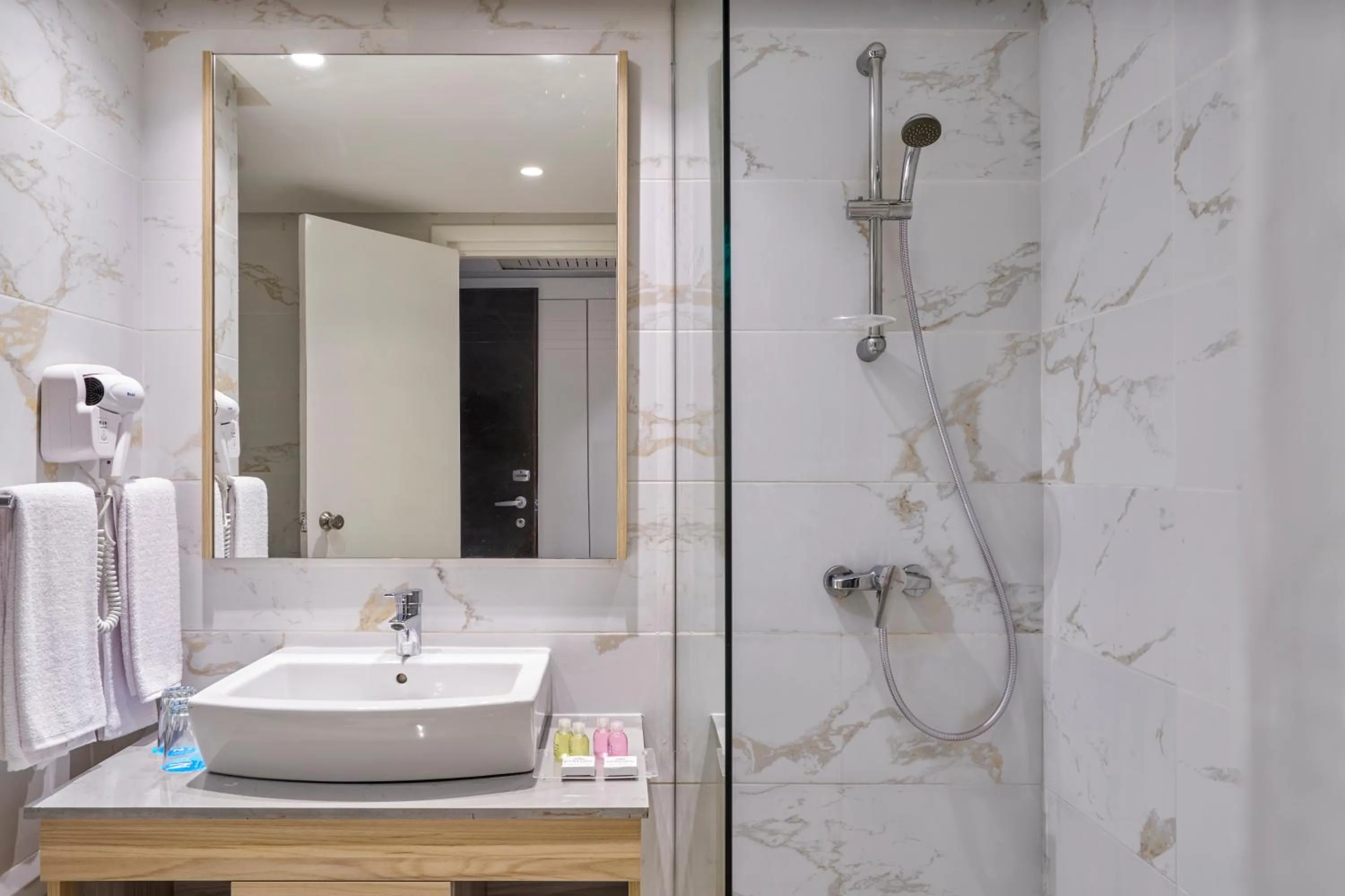 Shower in Nozha Beach Resort & Spa