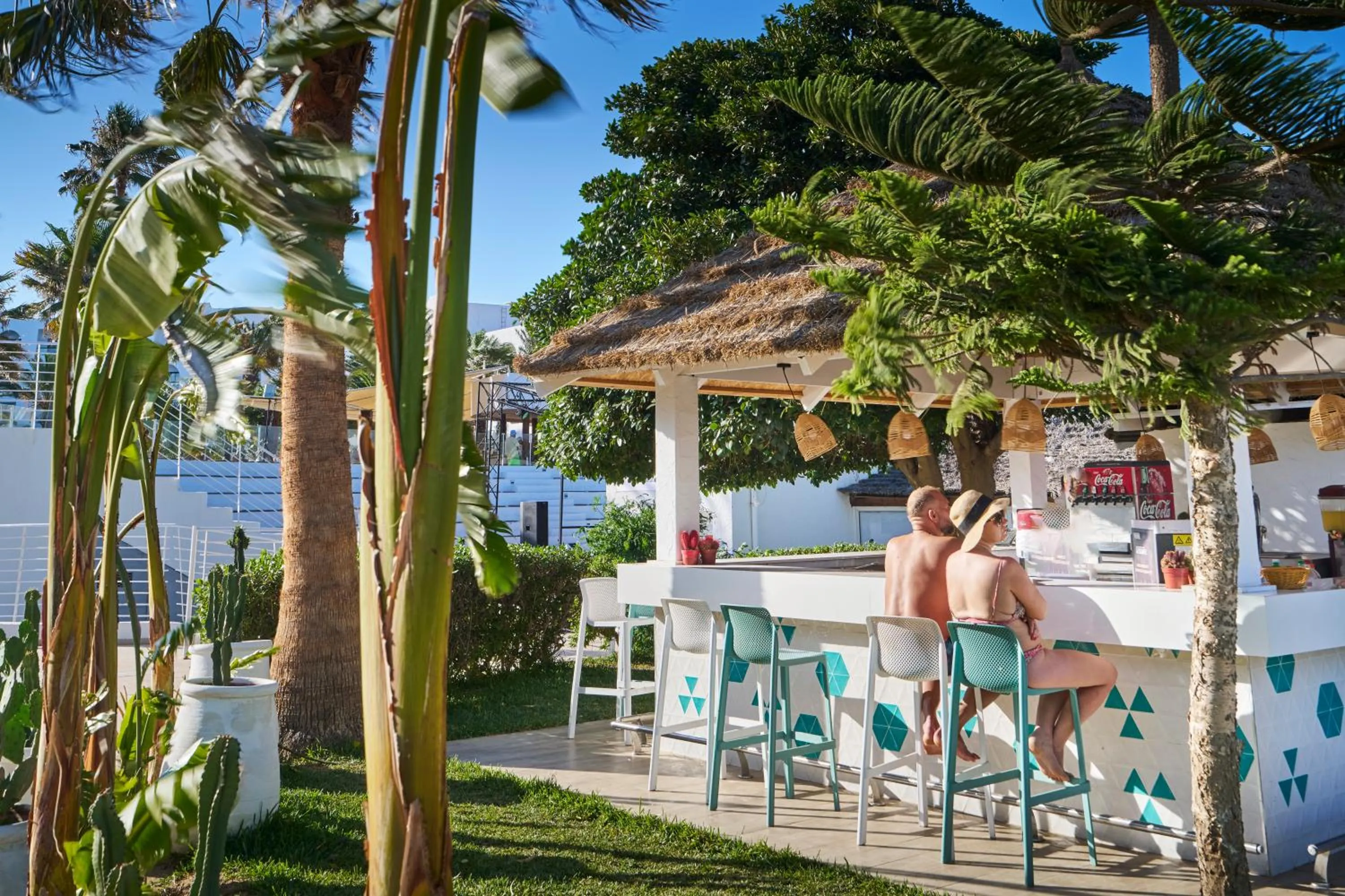 Restaurant/places to eat in Nozha Beach Resort & Spa