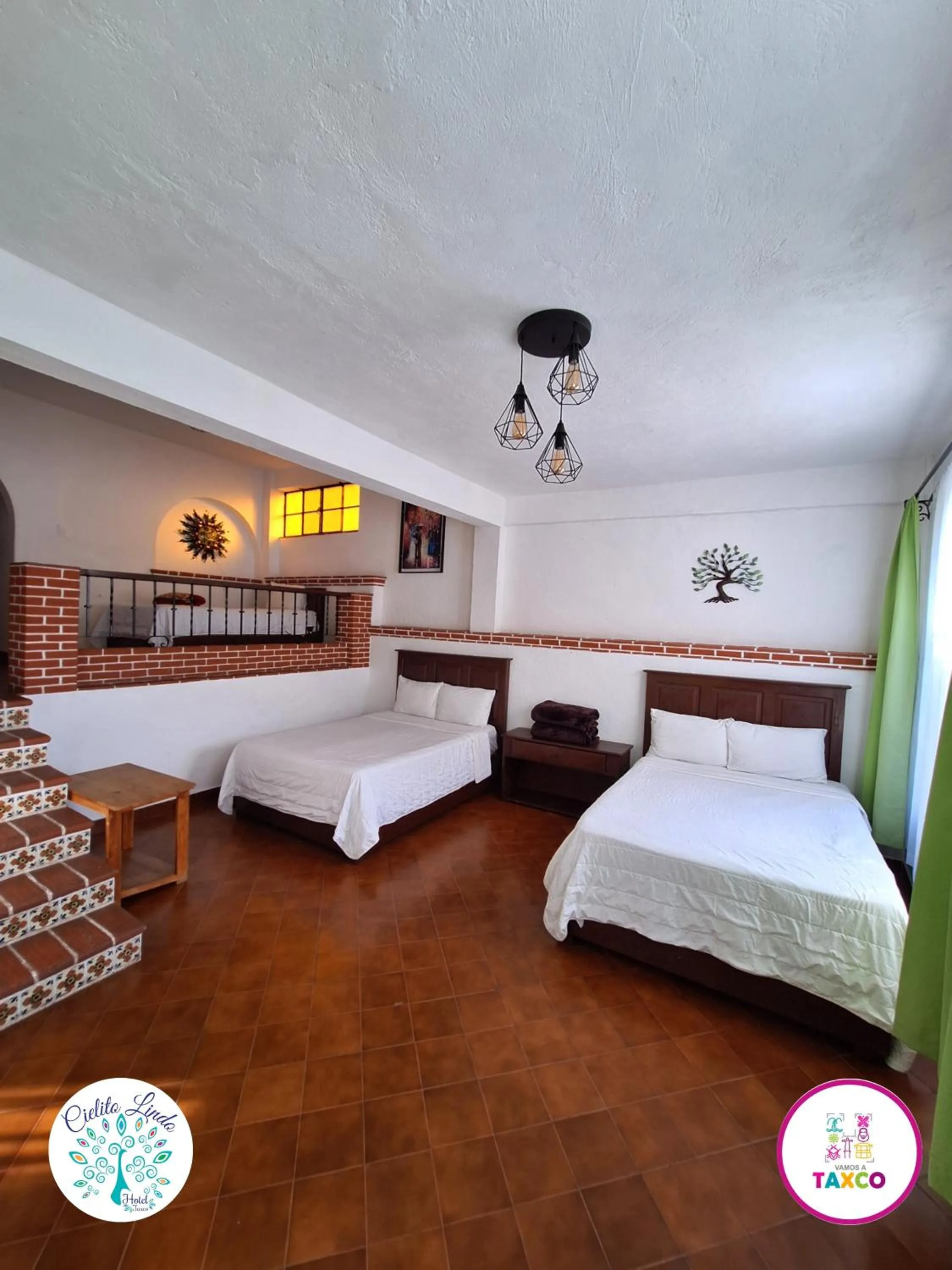 Bed in Hotel Cielito Lindo, Taxco