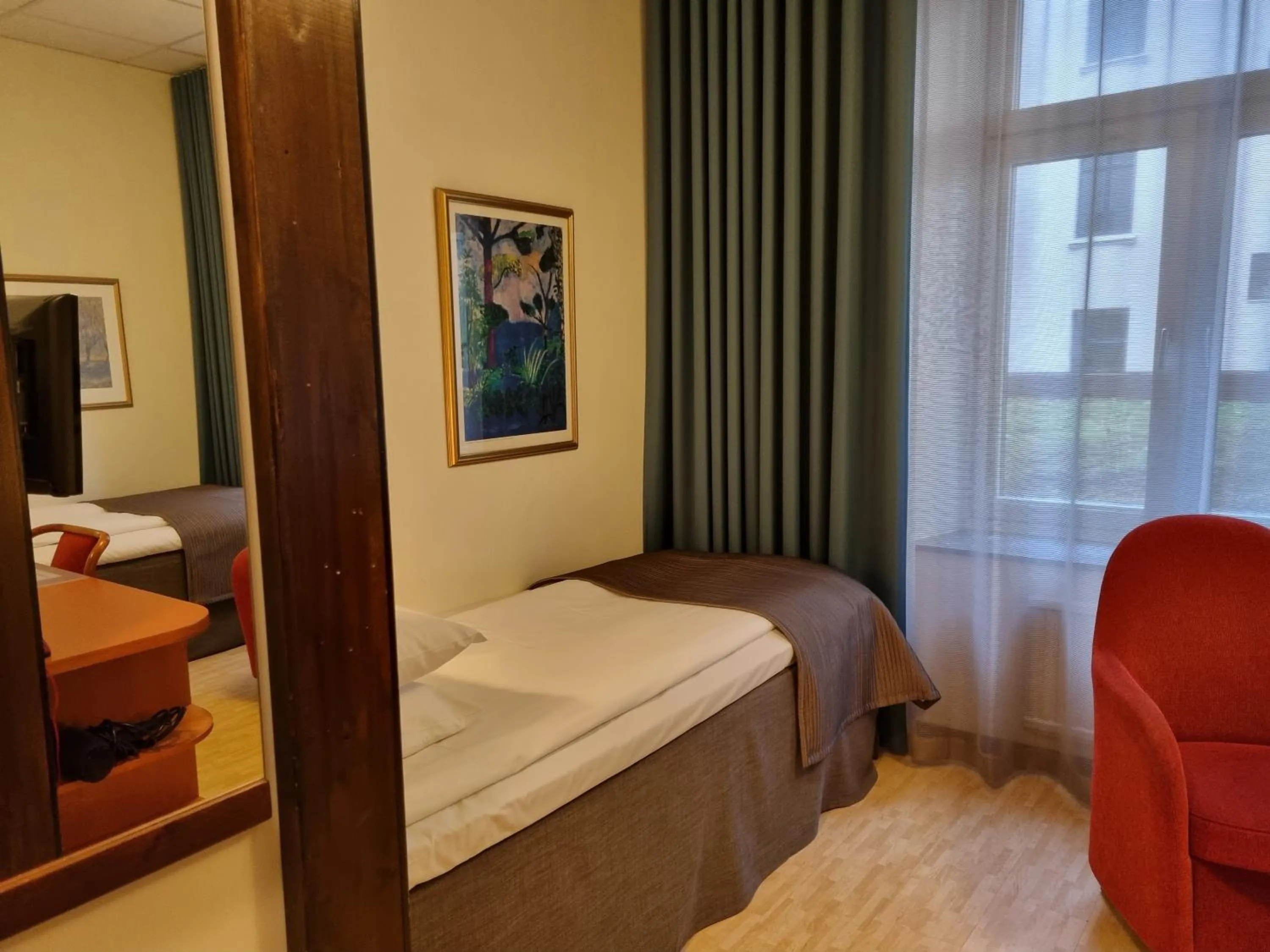 Bedroom, Bed in Hotel Lorensberg