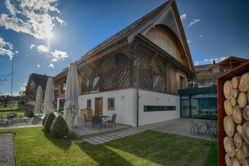 Garden in Hotel Friedheim Weggis