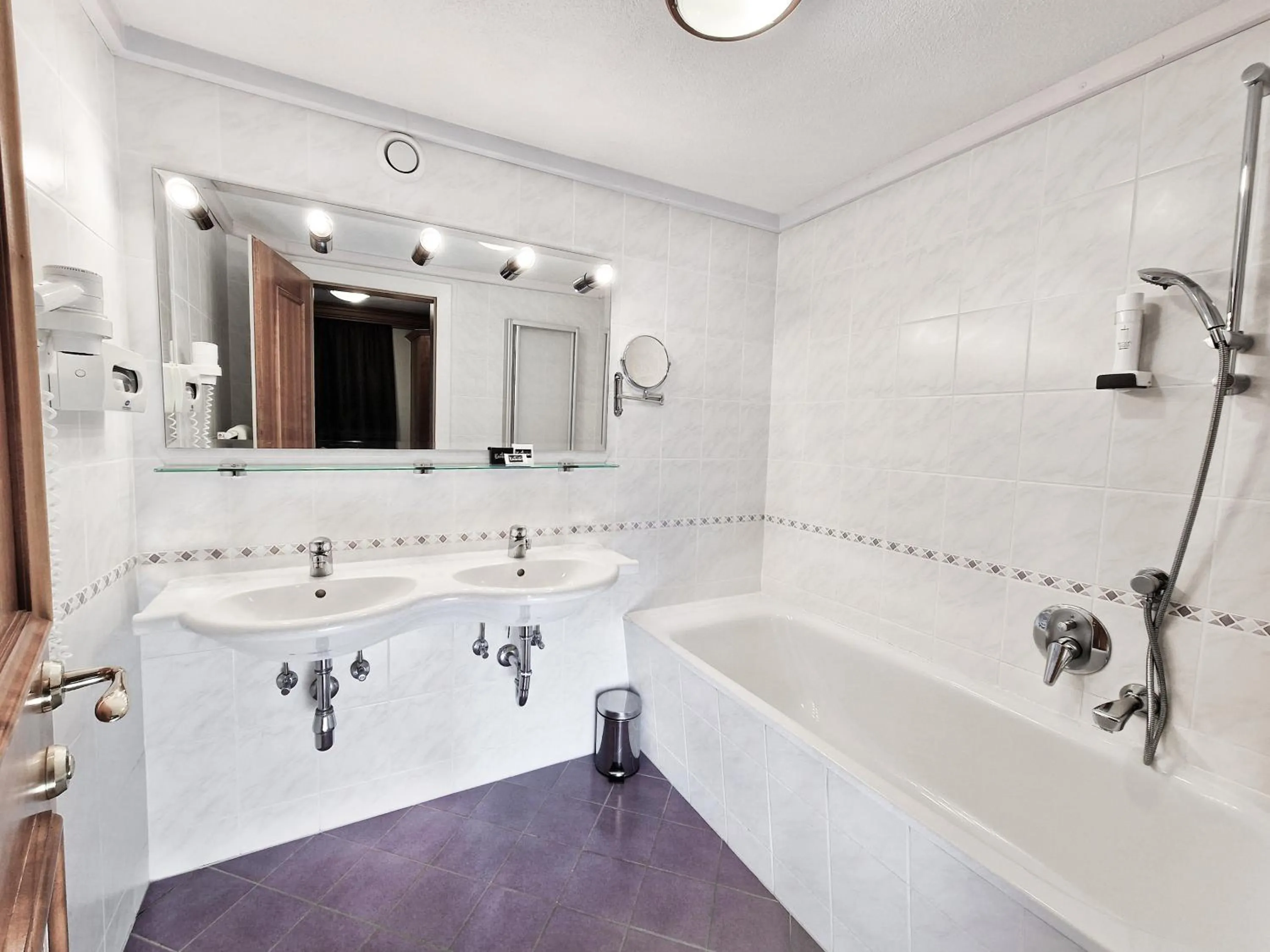 Bathroom in Hotel Lärchenhof