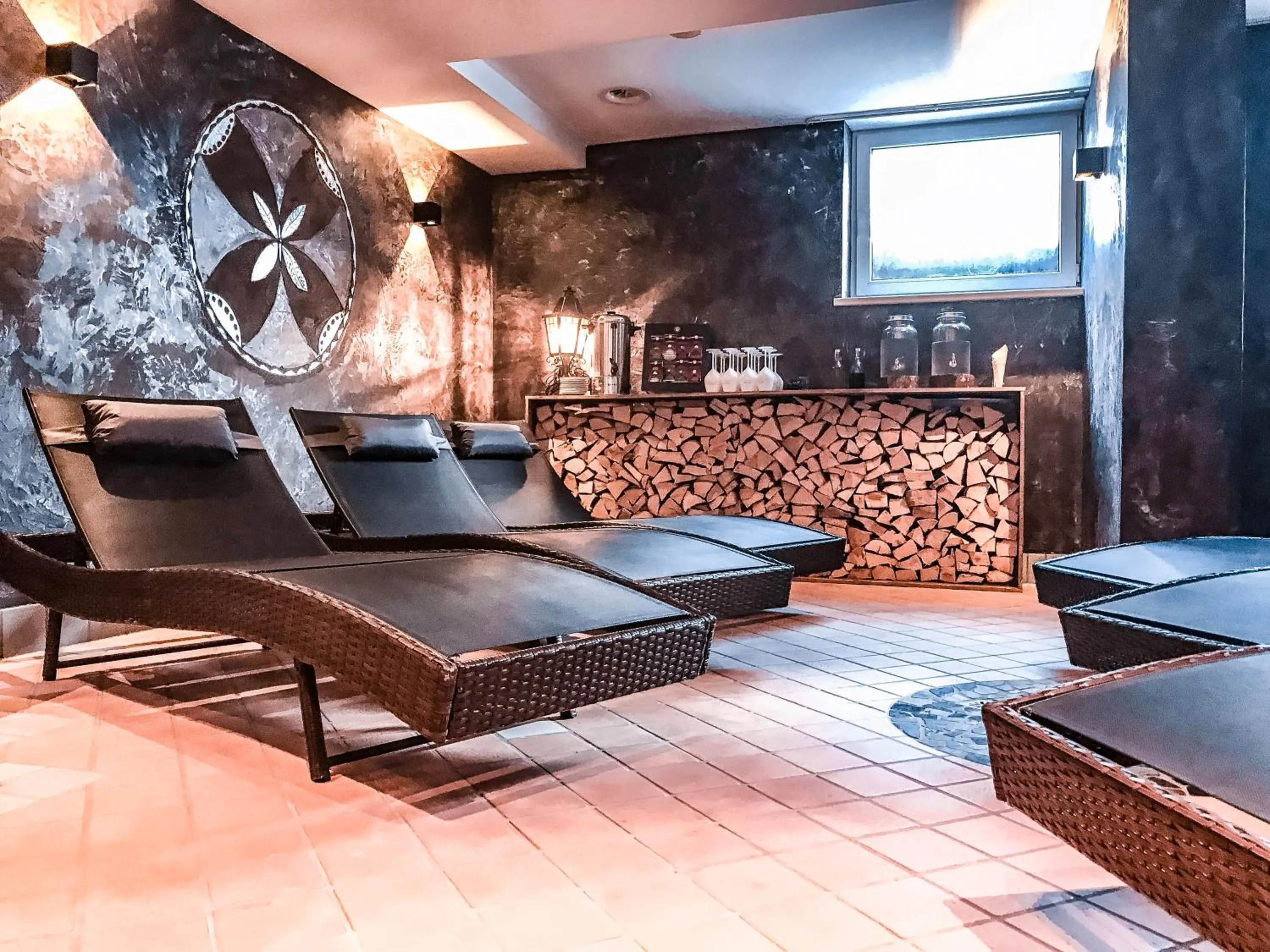 Swimming pool in Hotel Lärchenhof