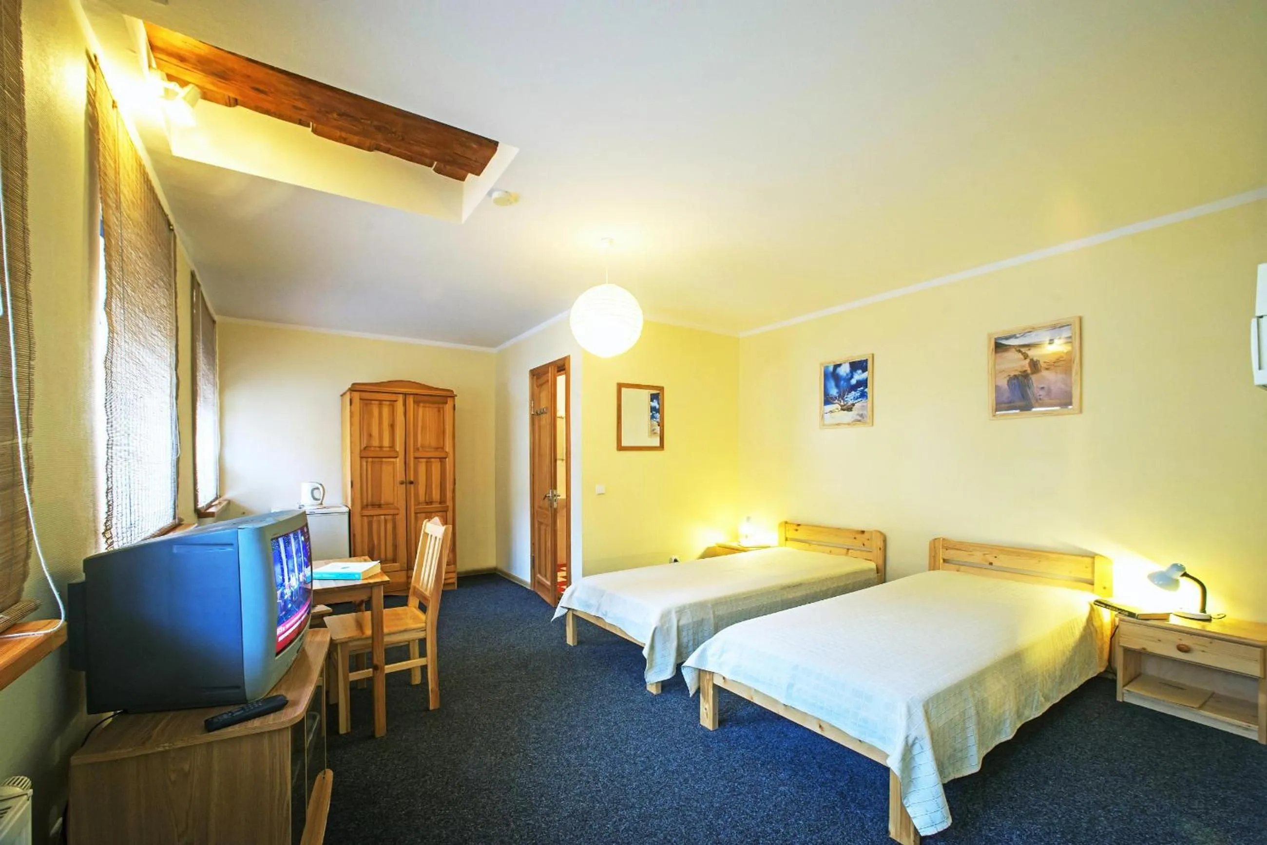 Photo of the whole room in Express Guest House