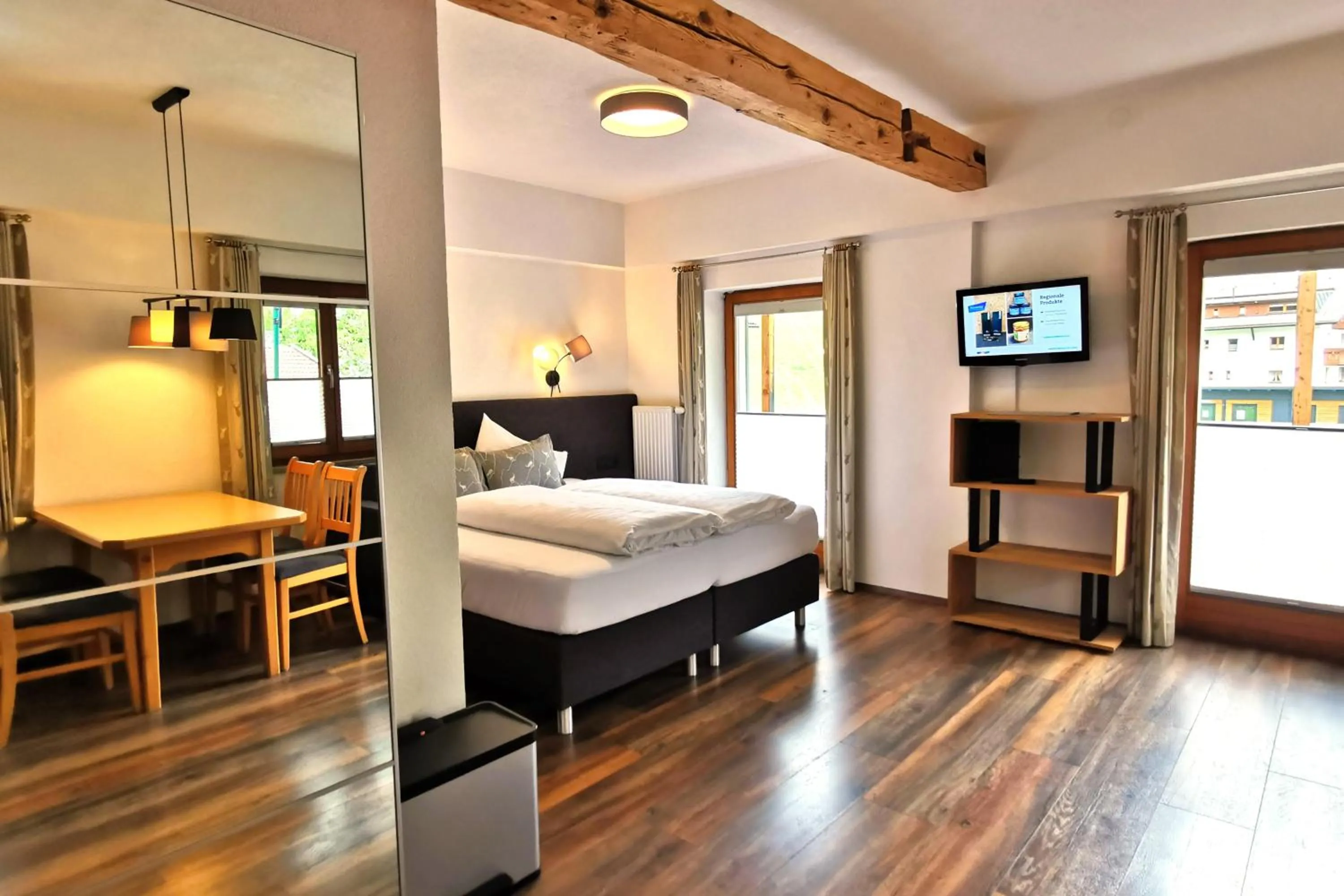 Bed in Tirolerhof - Appartementhaus