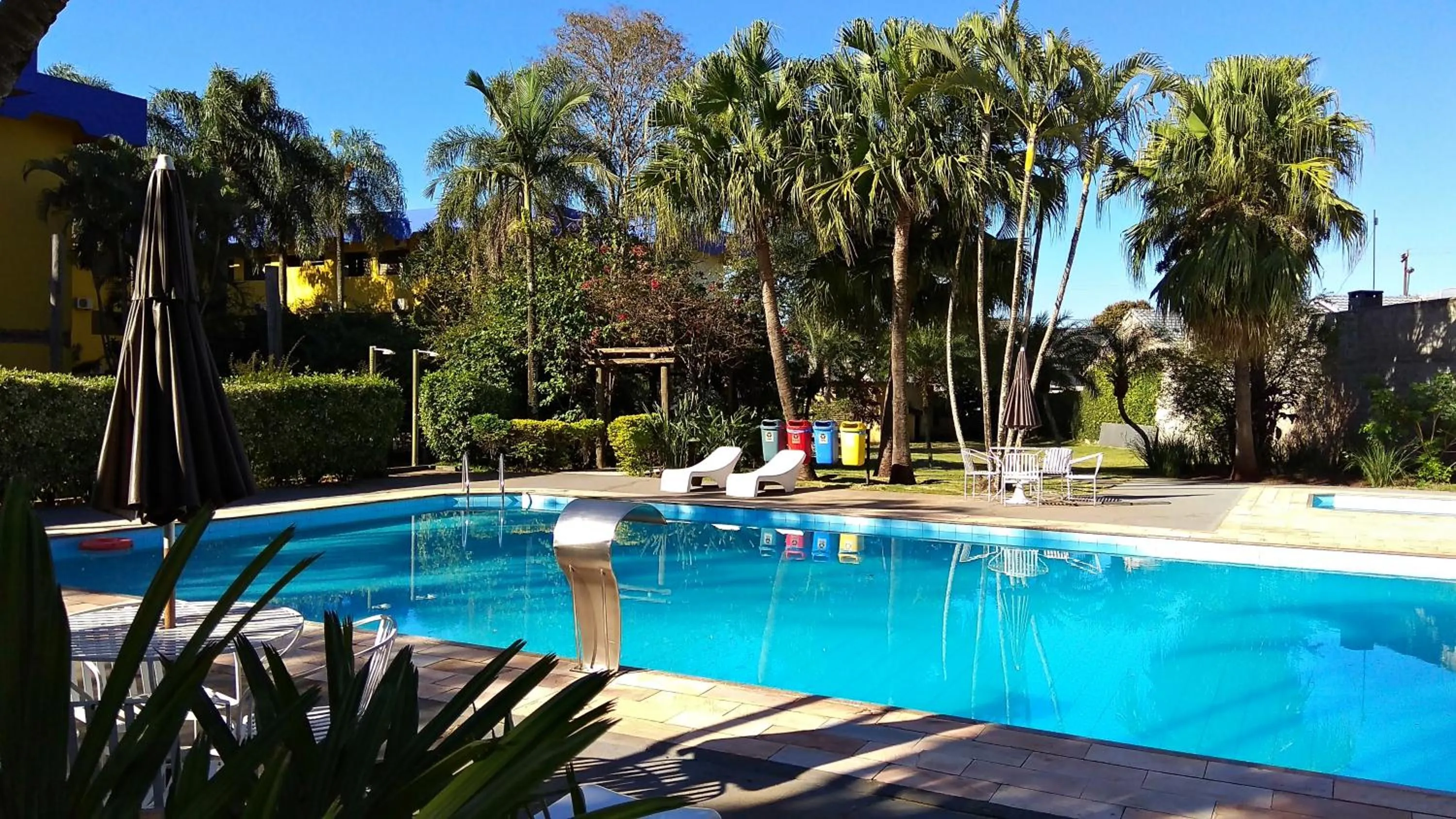 Swimming pool in Praia Sol Hotel