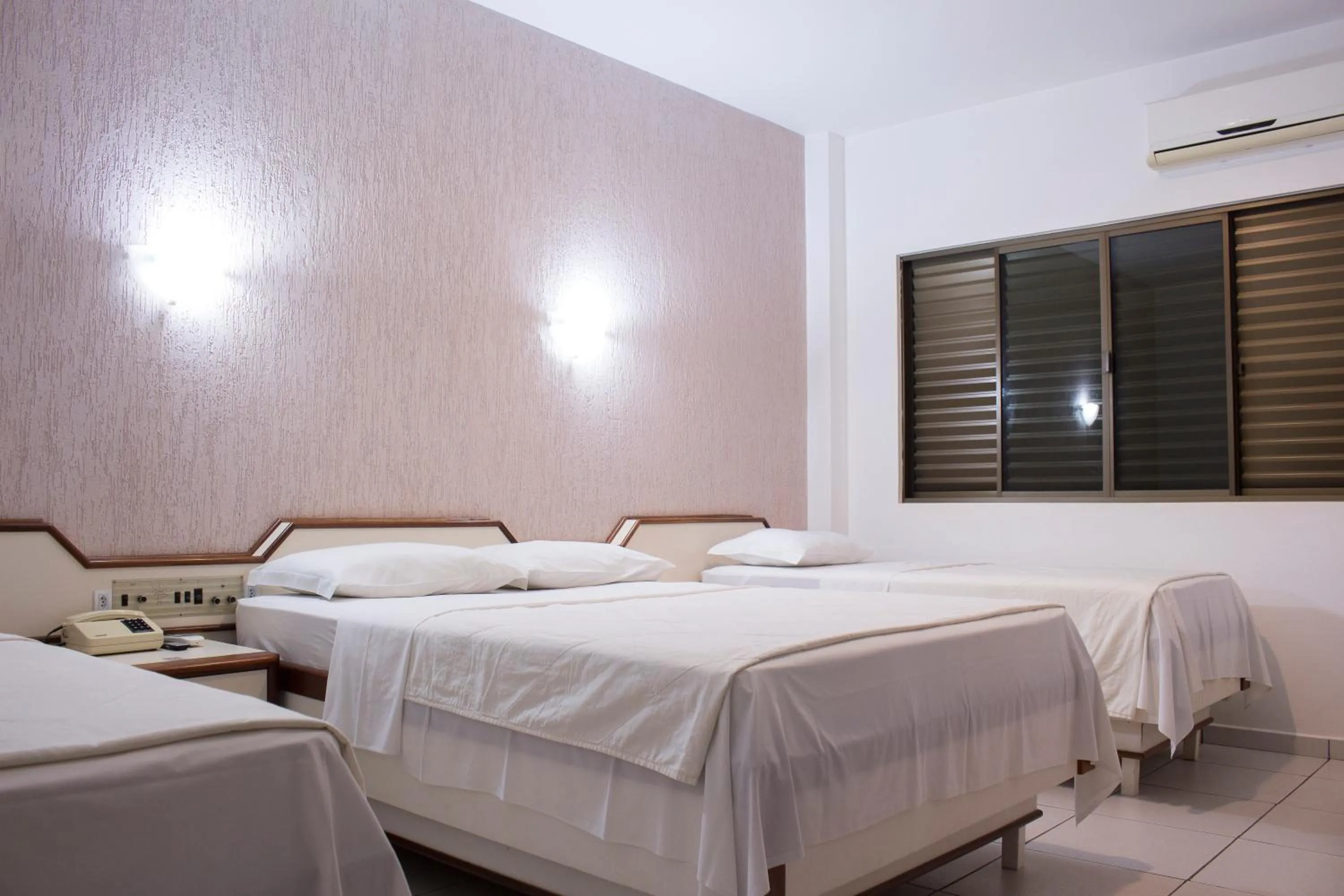 Bed in Praia Sol Hotel