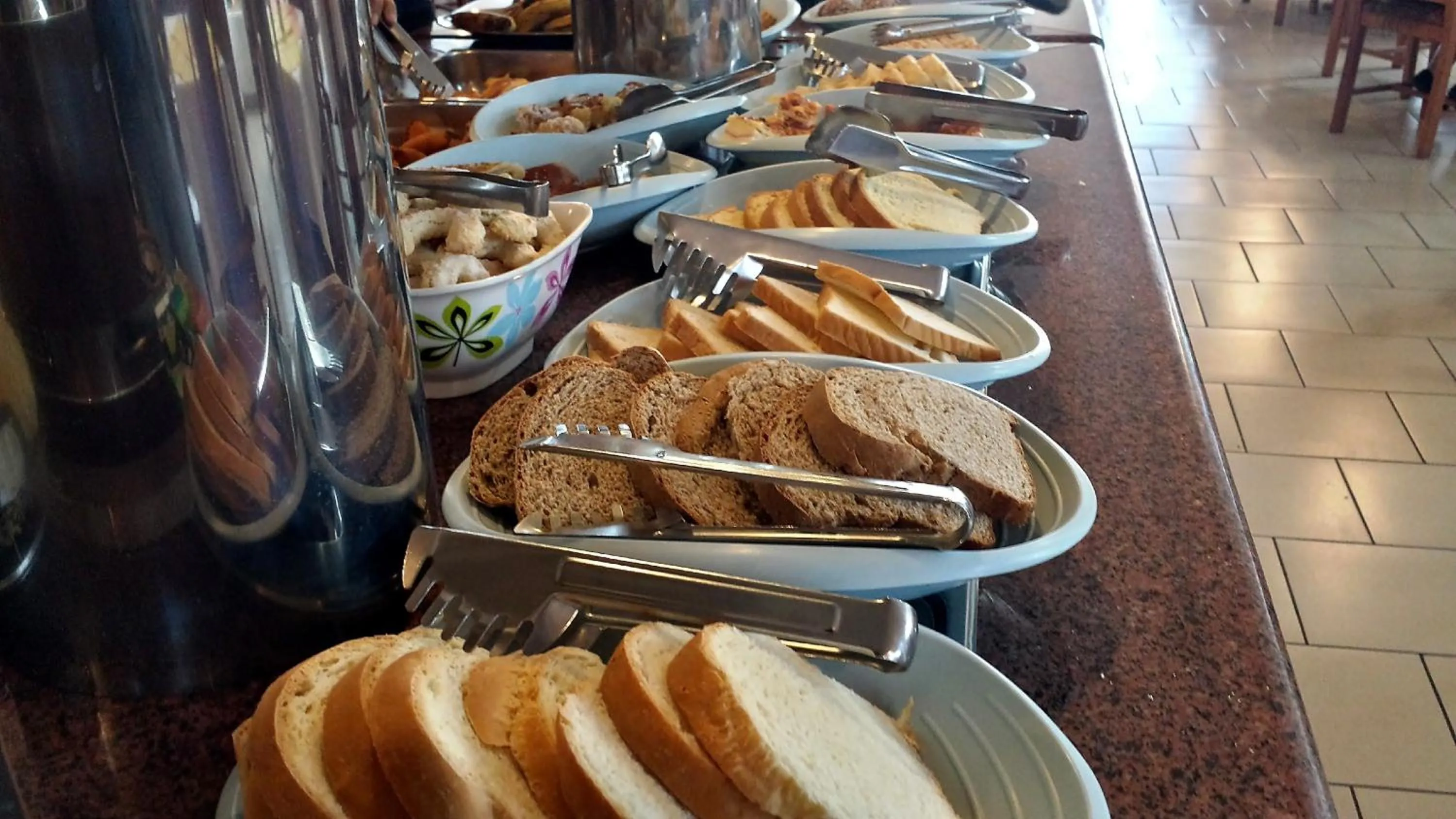 Food in Praia Sol Hotel