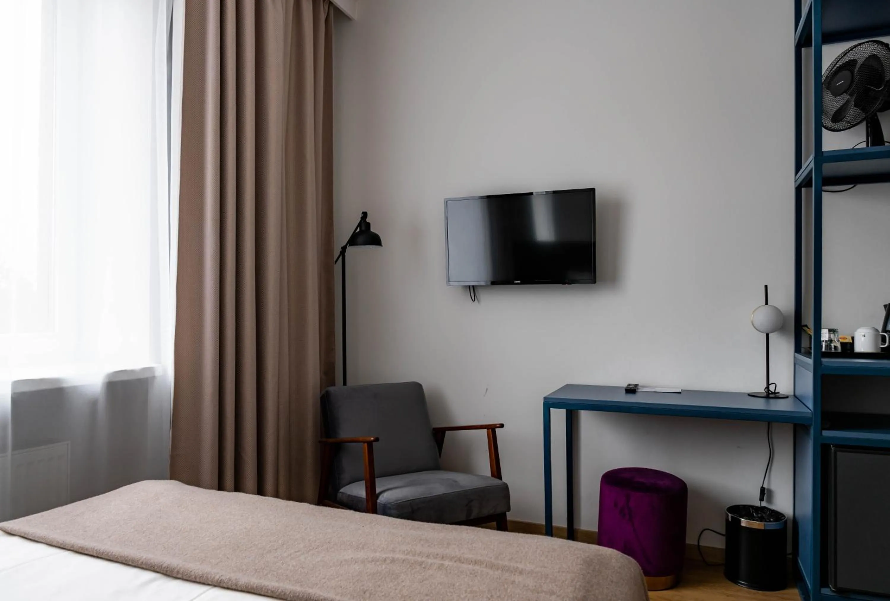 hair dresser, Bed in Narva Hotell & Spaa