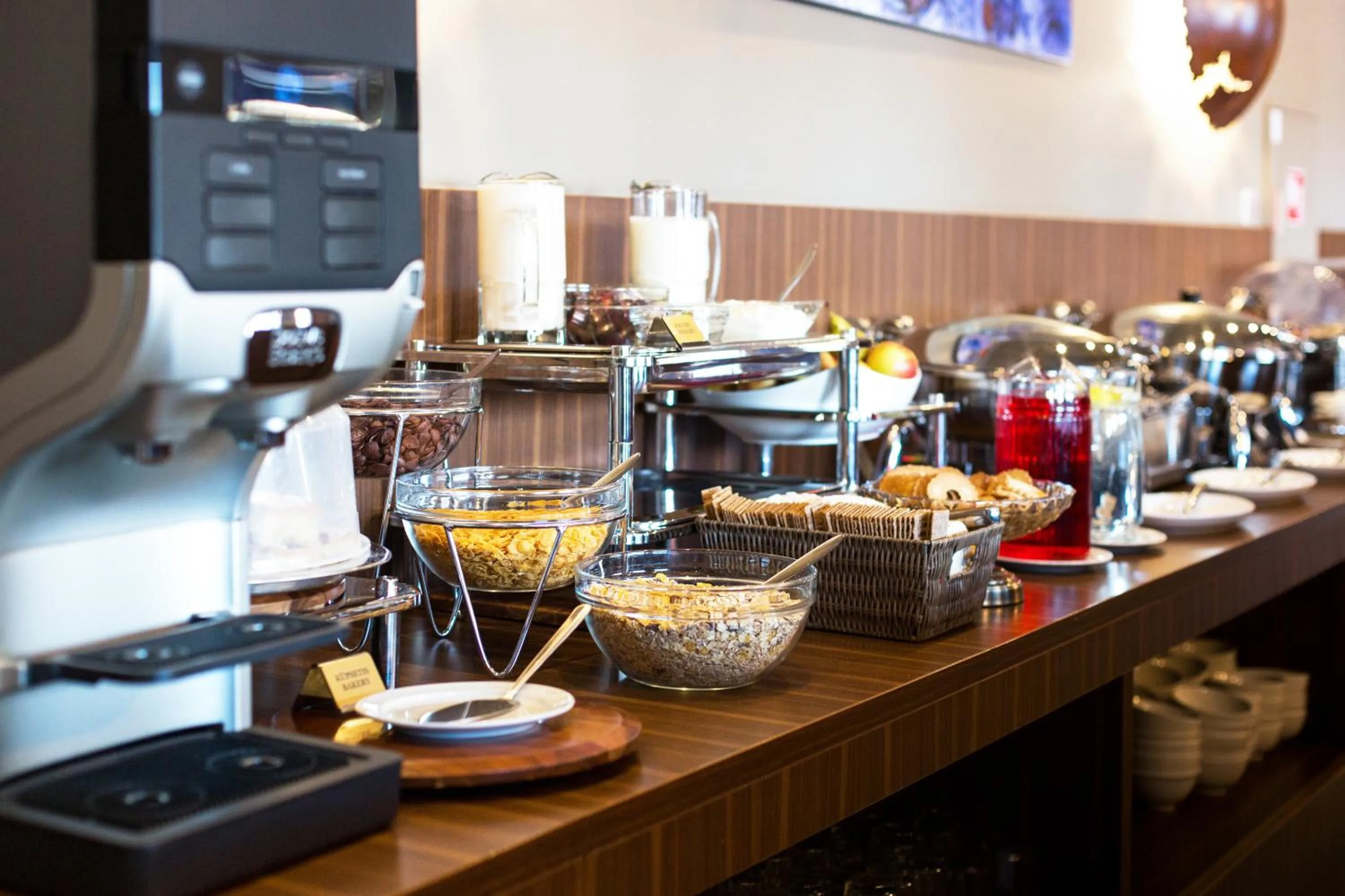 Buffet breakfast in Narva Hotell & Spaa