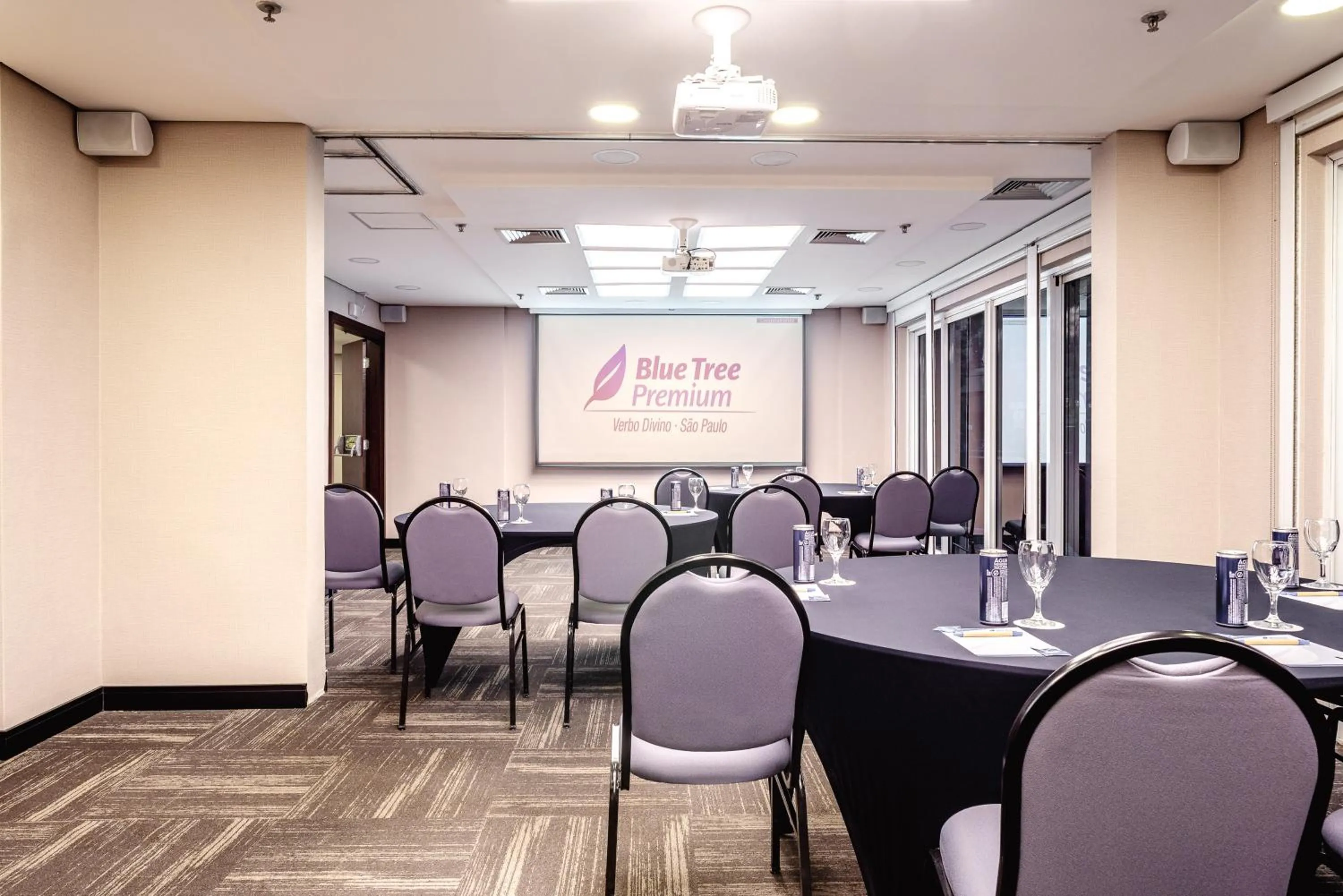 Meeting/conference room in Blue Tree Premium Verbo Divino - Nações Unidas