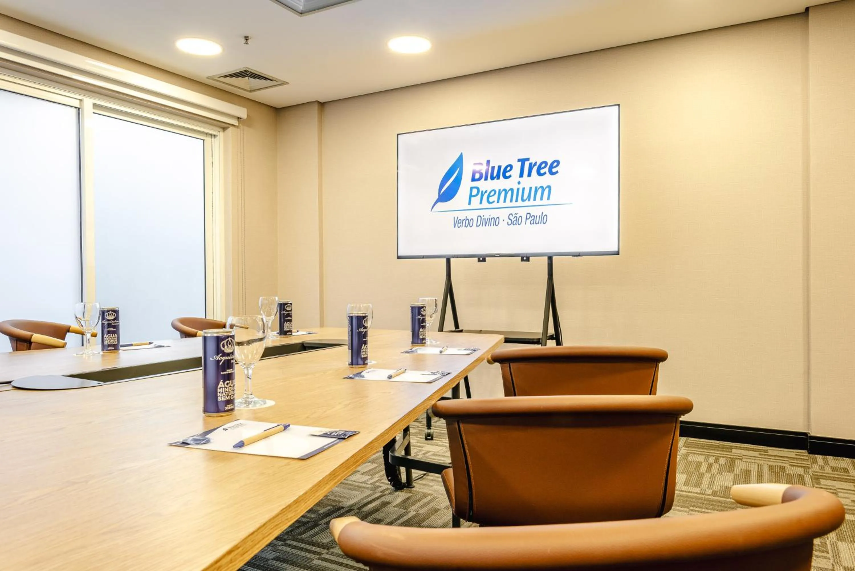 TV and multimedia in Blue Tree Premium Verbo Divino - Nações Unidas