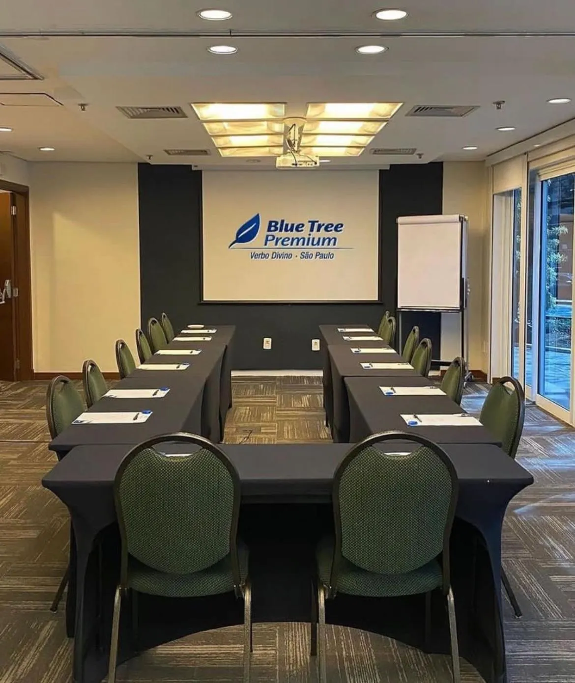 Meeting/conference room in Blue Tree Premium Verbo Divino - Nações Unidas
