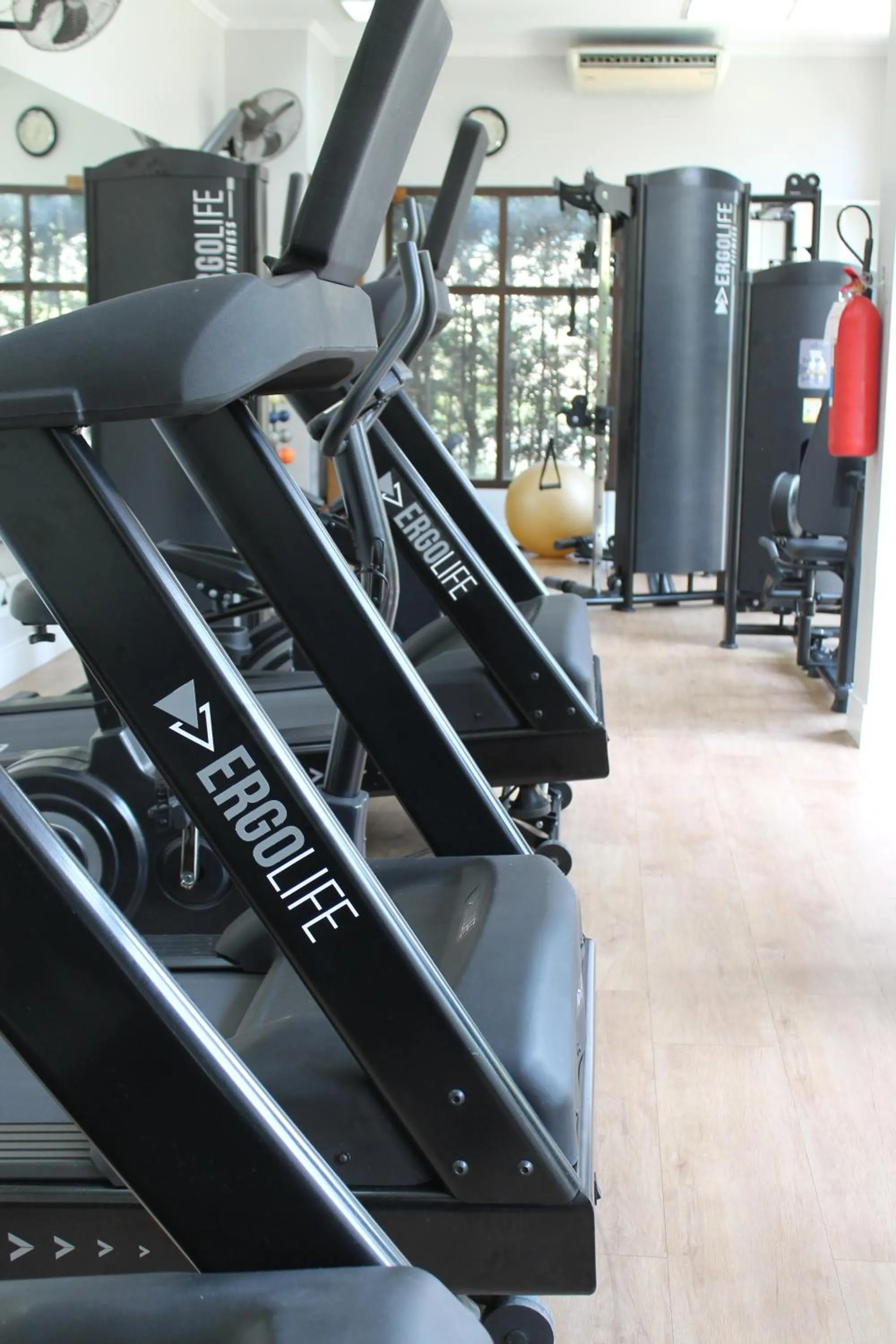 Fitness centre/facilities in Quality Suites Vila Olimpia