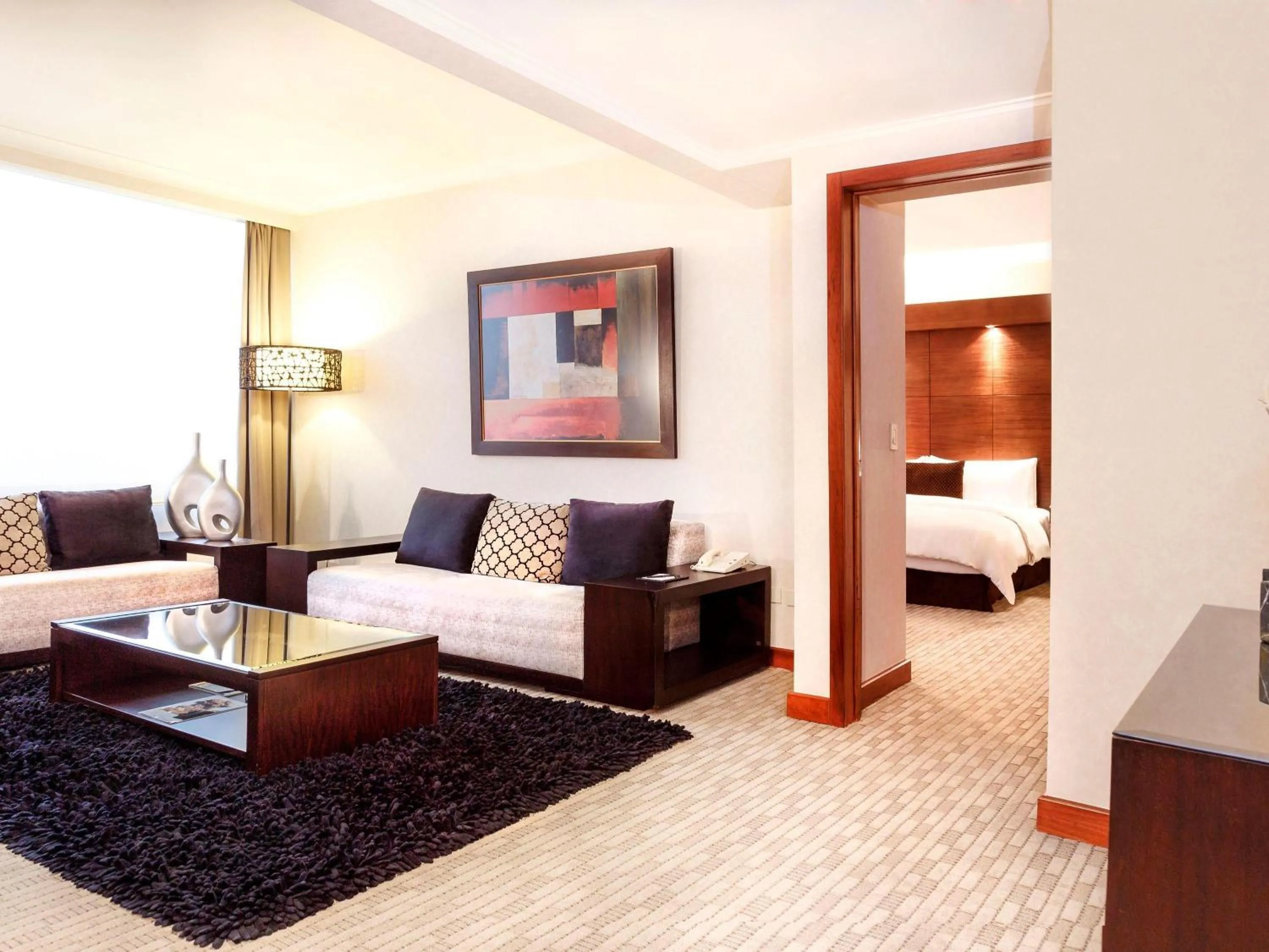 Bedroom, Bed in Swissotel Quito