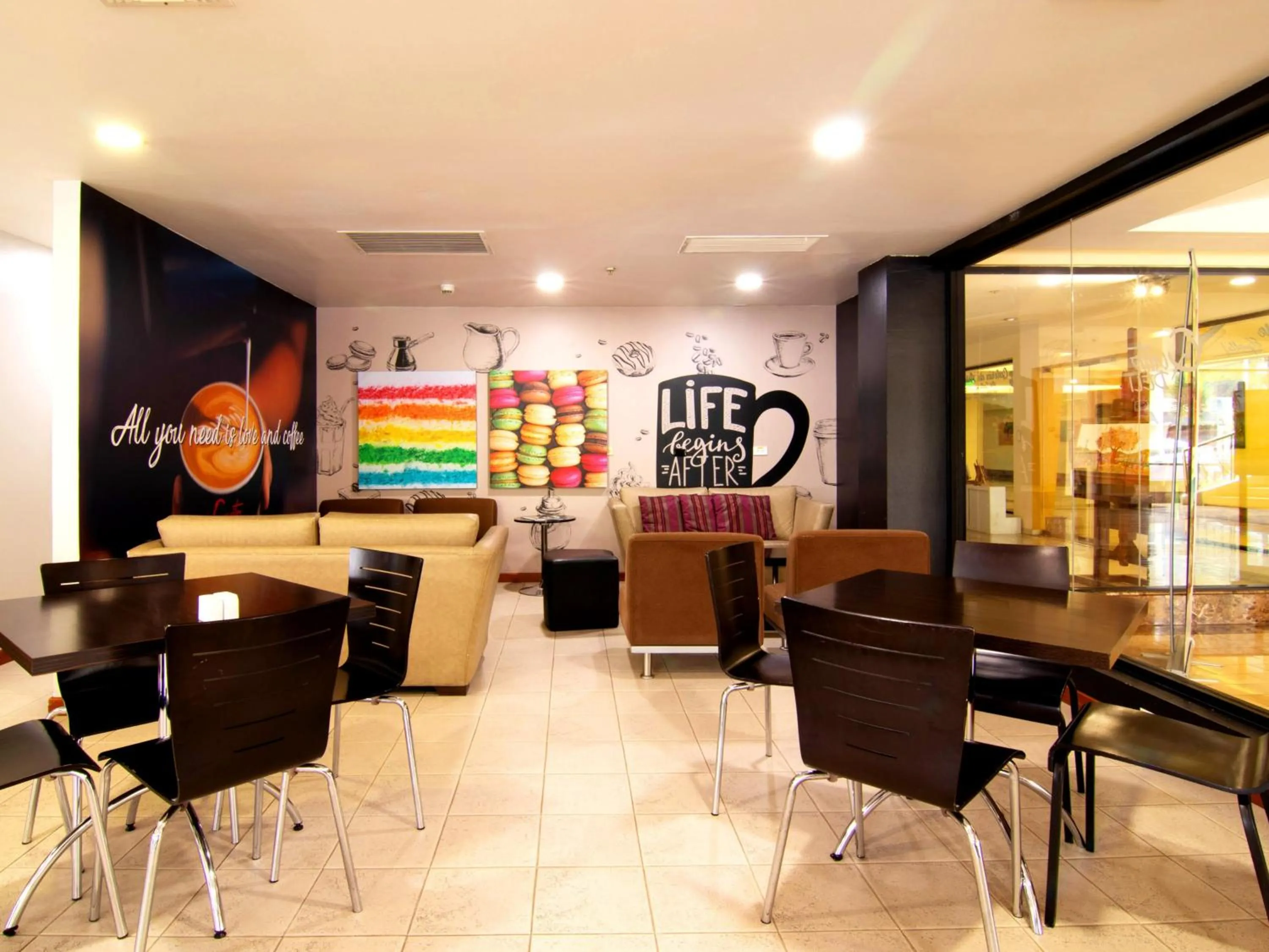 Restaurant/places to eat in Swissotel Quito