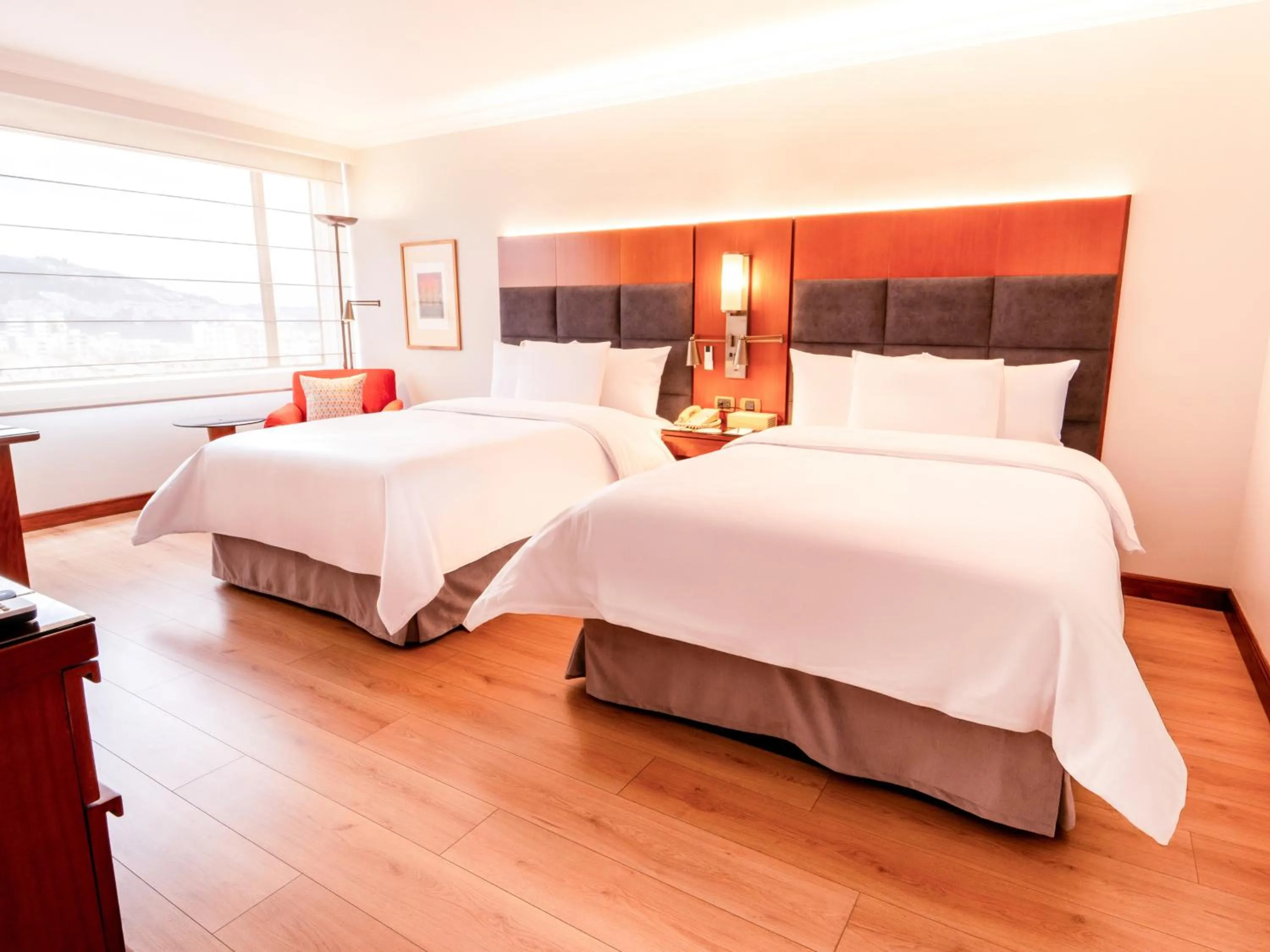 Bed in Swissotel Quito