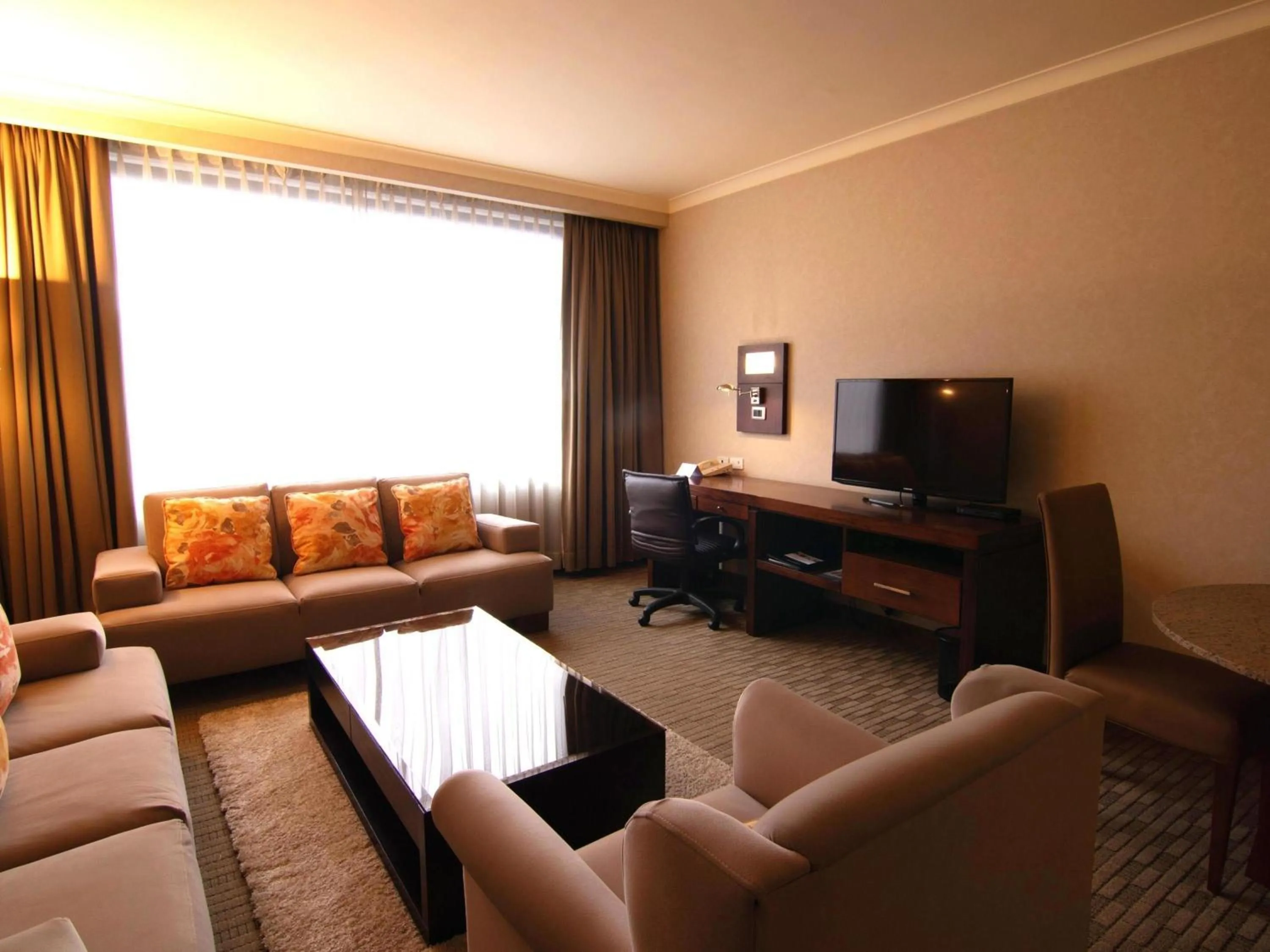 Bedroom in Swissotel Quito