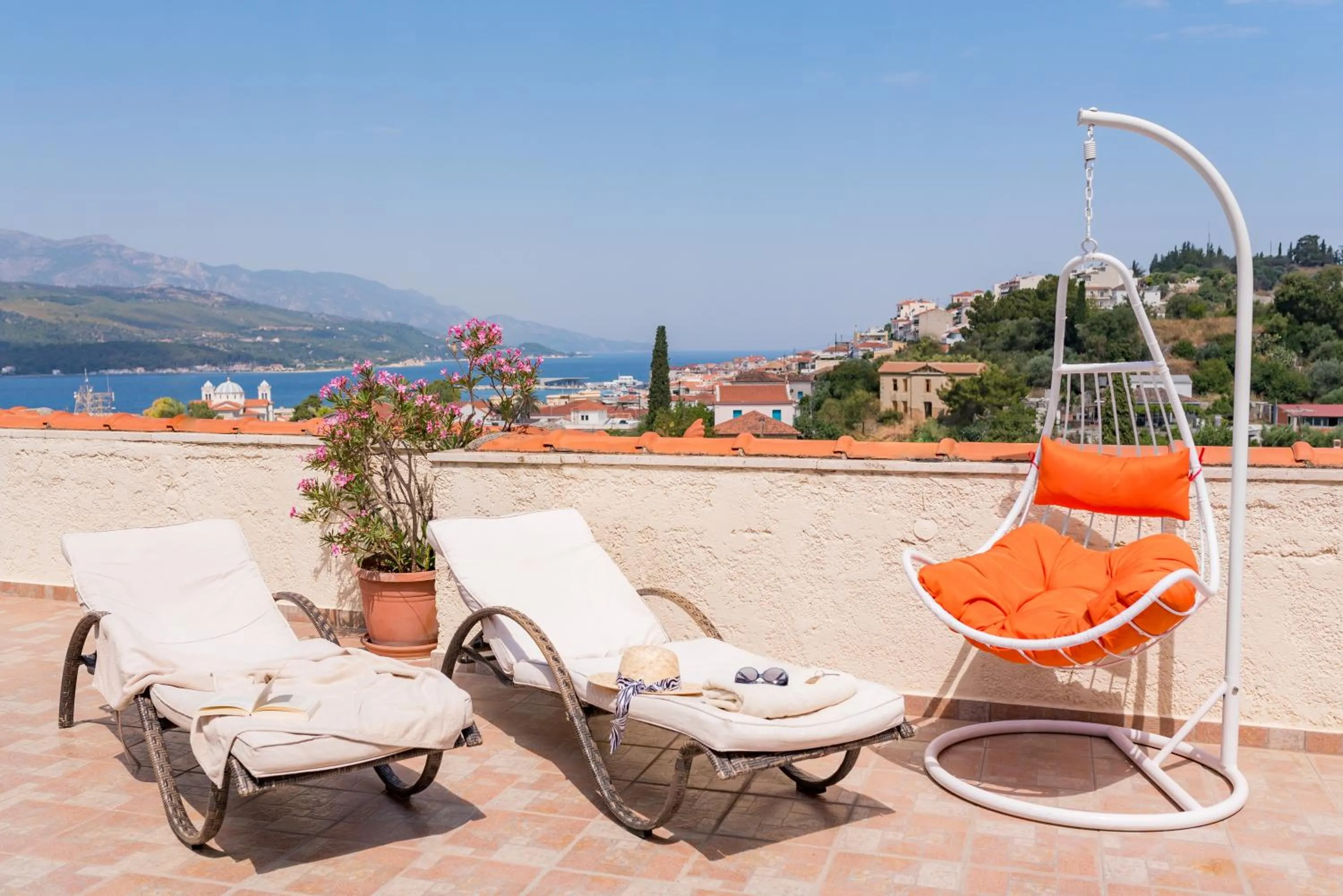 Balcony/Terrace in Virginia Hotel