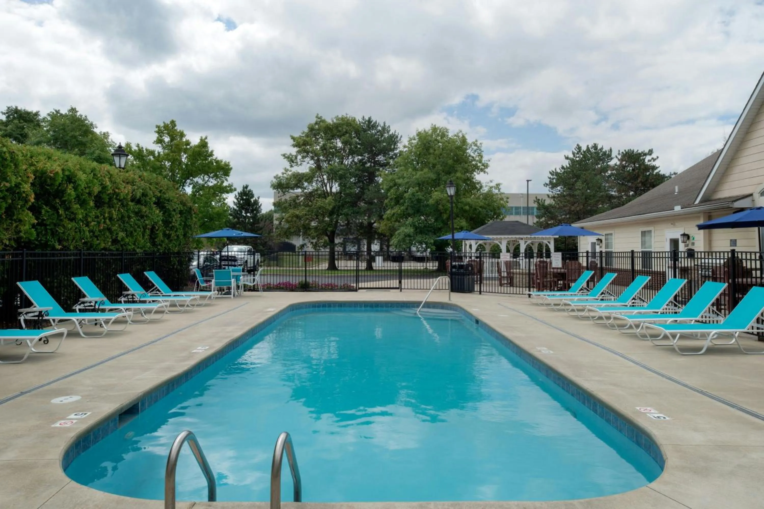 Swimming pool in Residence Inn by Marriott Dayton Troy