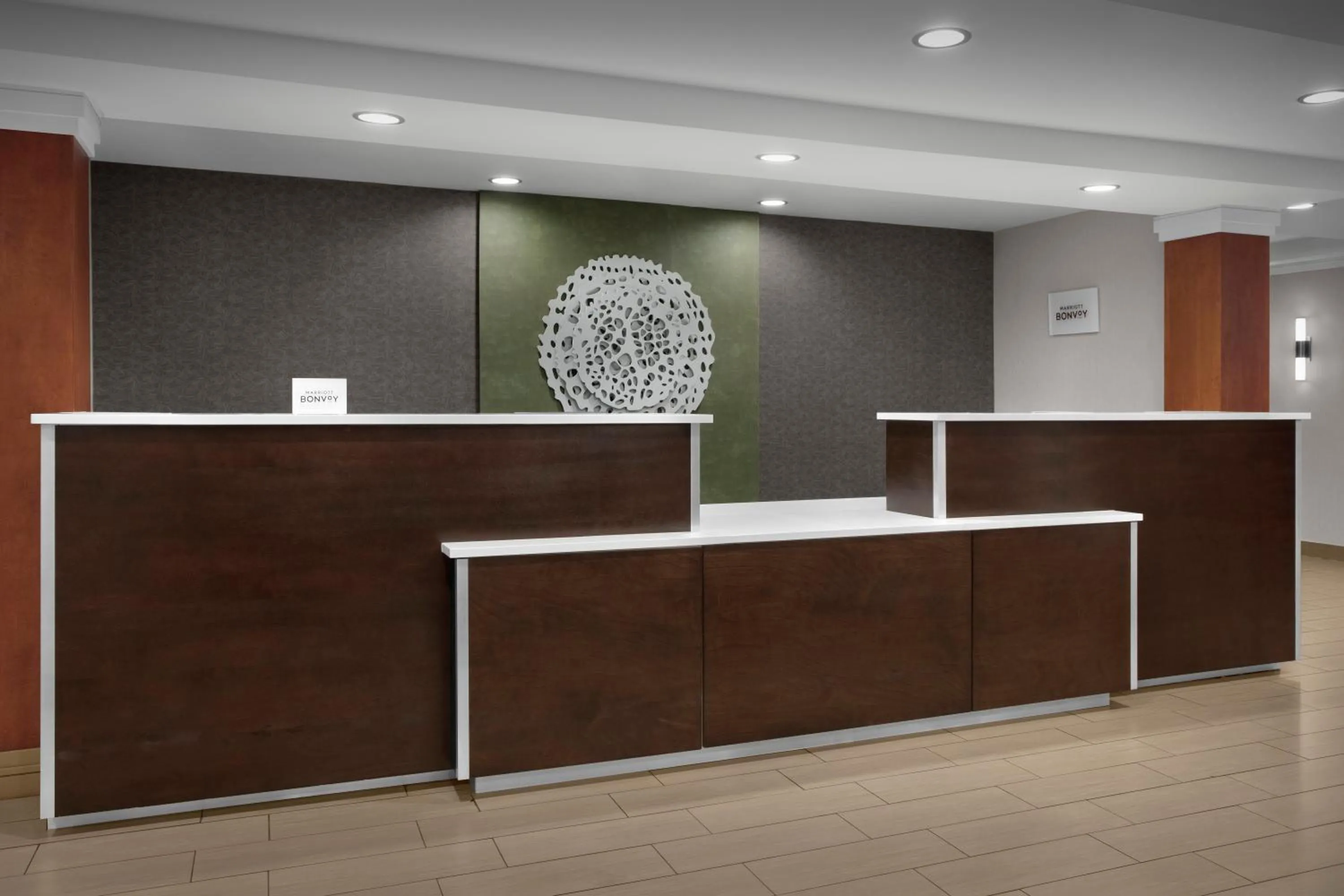 Lobby or reception in Fairfield Inn & Suites by Marriott Rogers