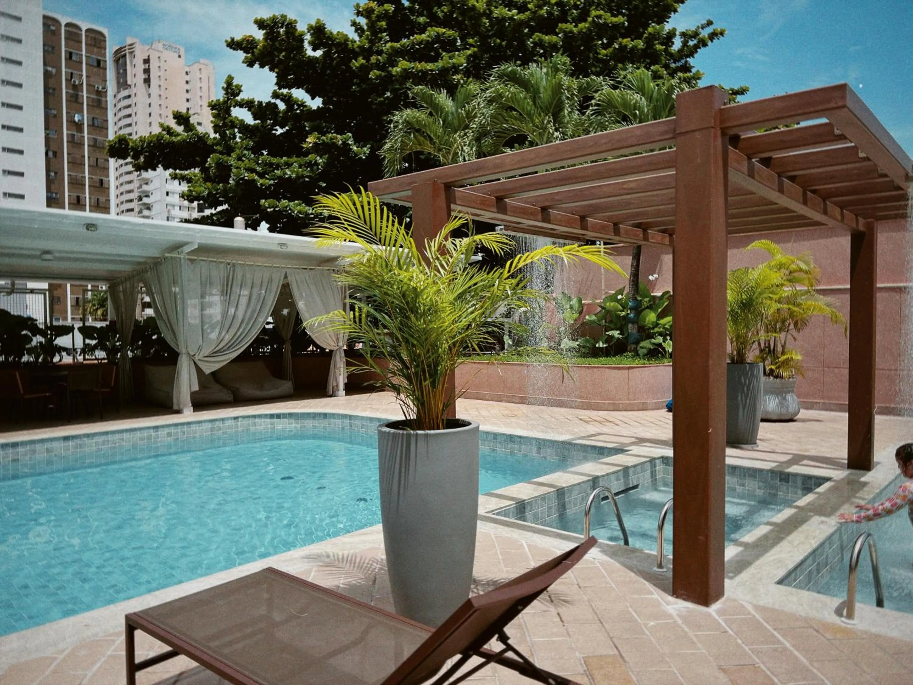 Patio in Castro's Park Hotel