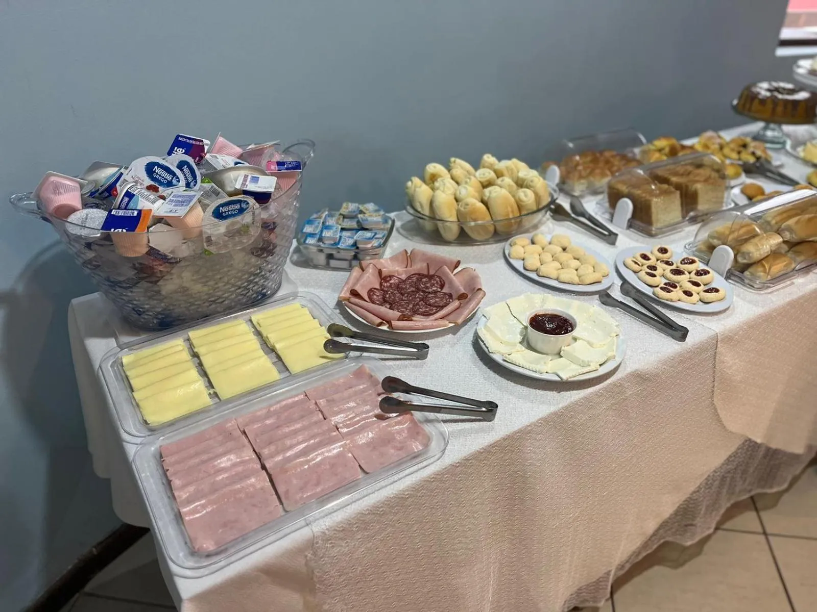 Breakfast in Pousada dos Guardiões