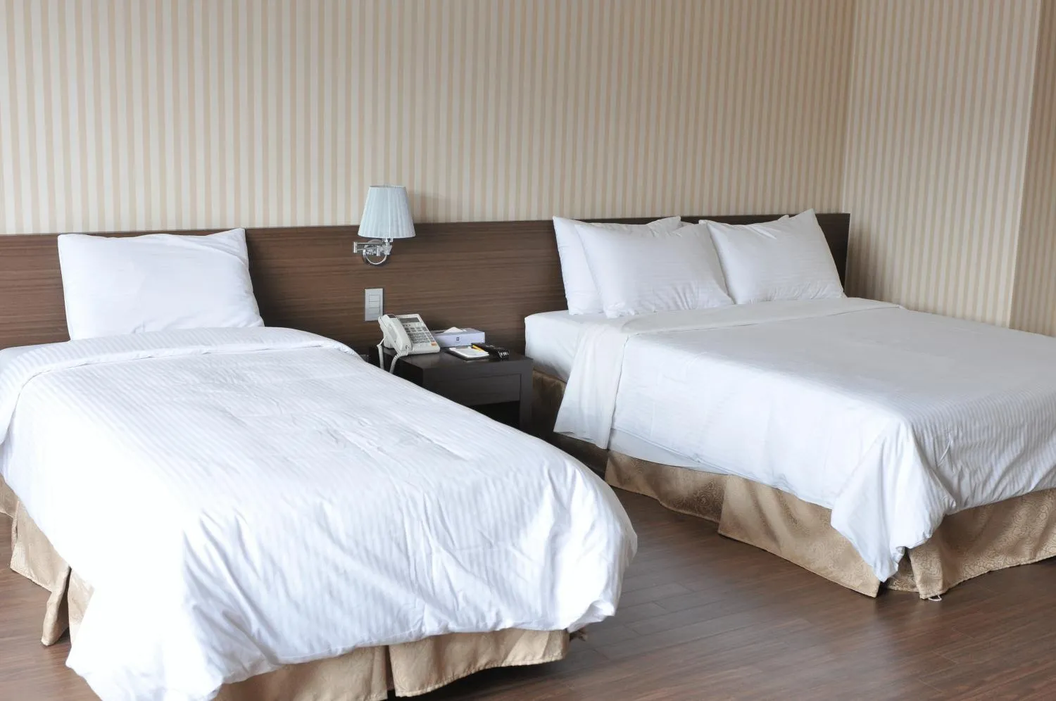 Photo of the whole room in Songjung Hotel