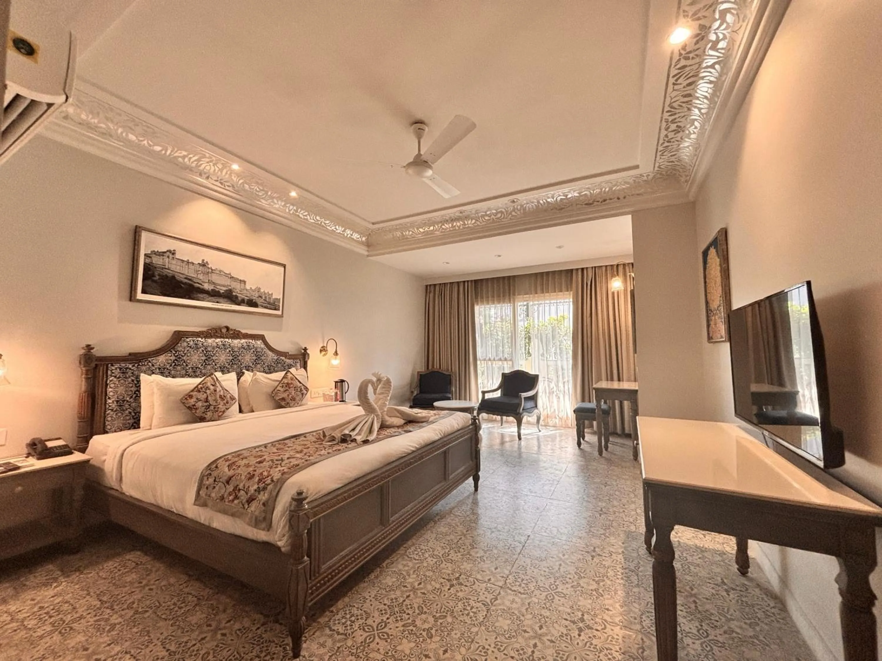 Bedroom, Bed in Ratnawali – A Vegetarian Heritage Hotel