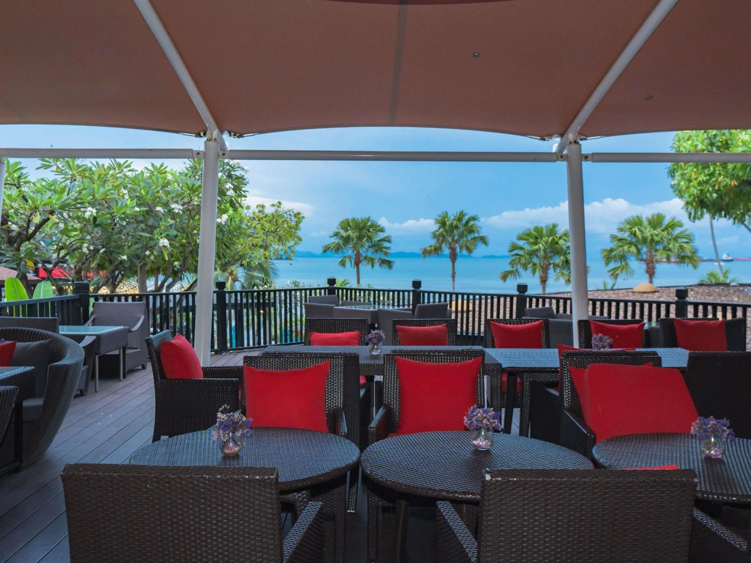 Restaurant/places to eat in Pullman Phuket Panwa Beach Resort