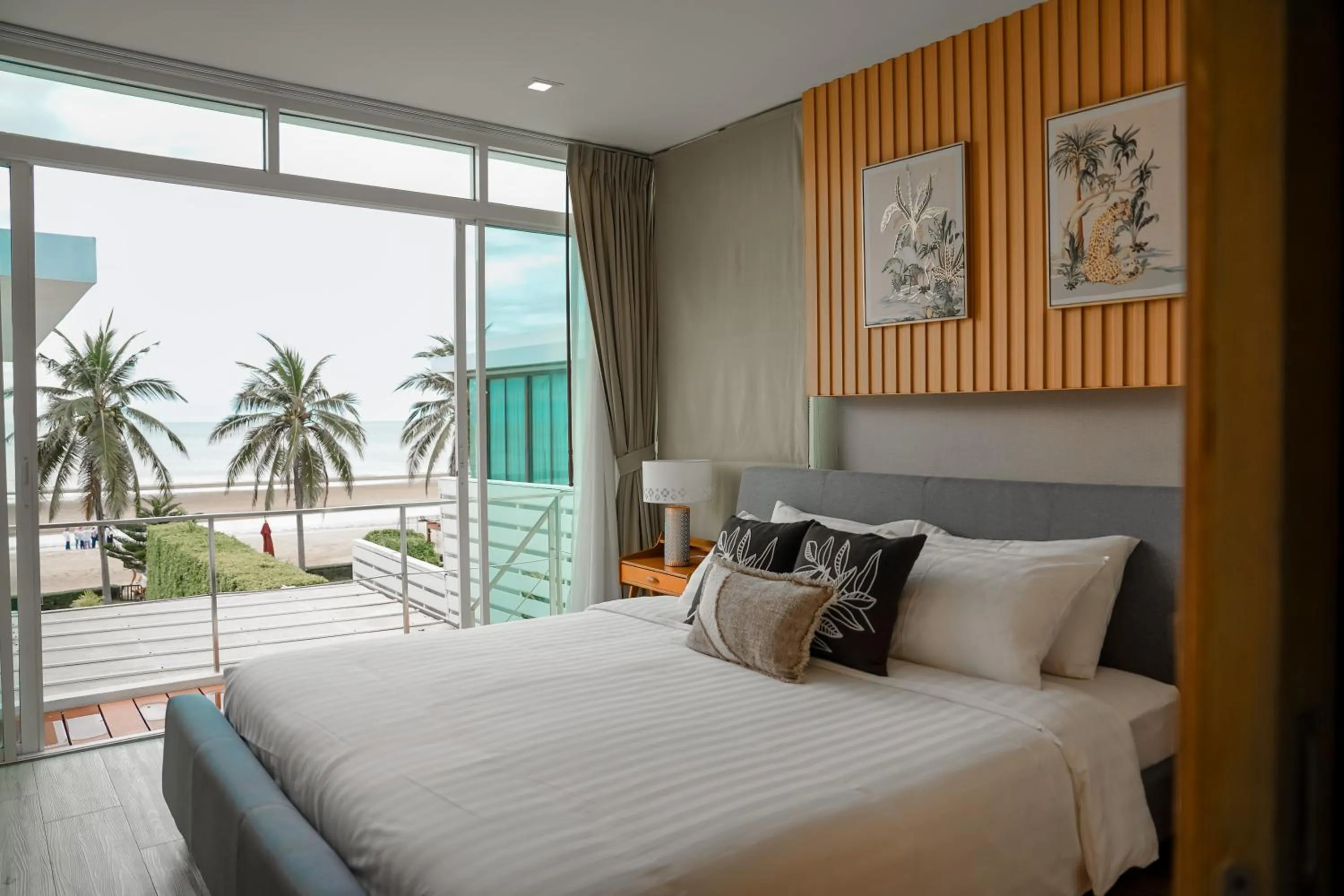 Bed in Tolani Le Bayburi Villas, Hua Hin - Pranburi