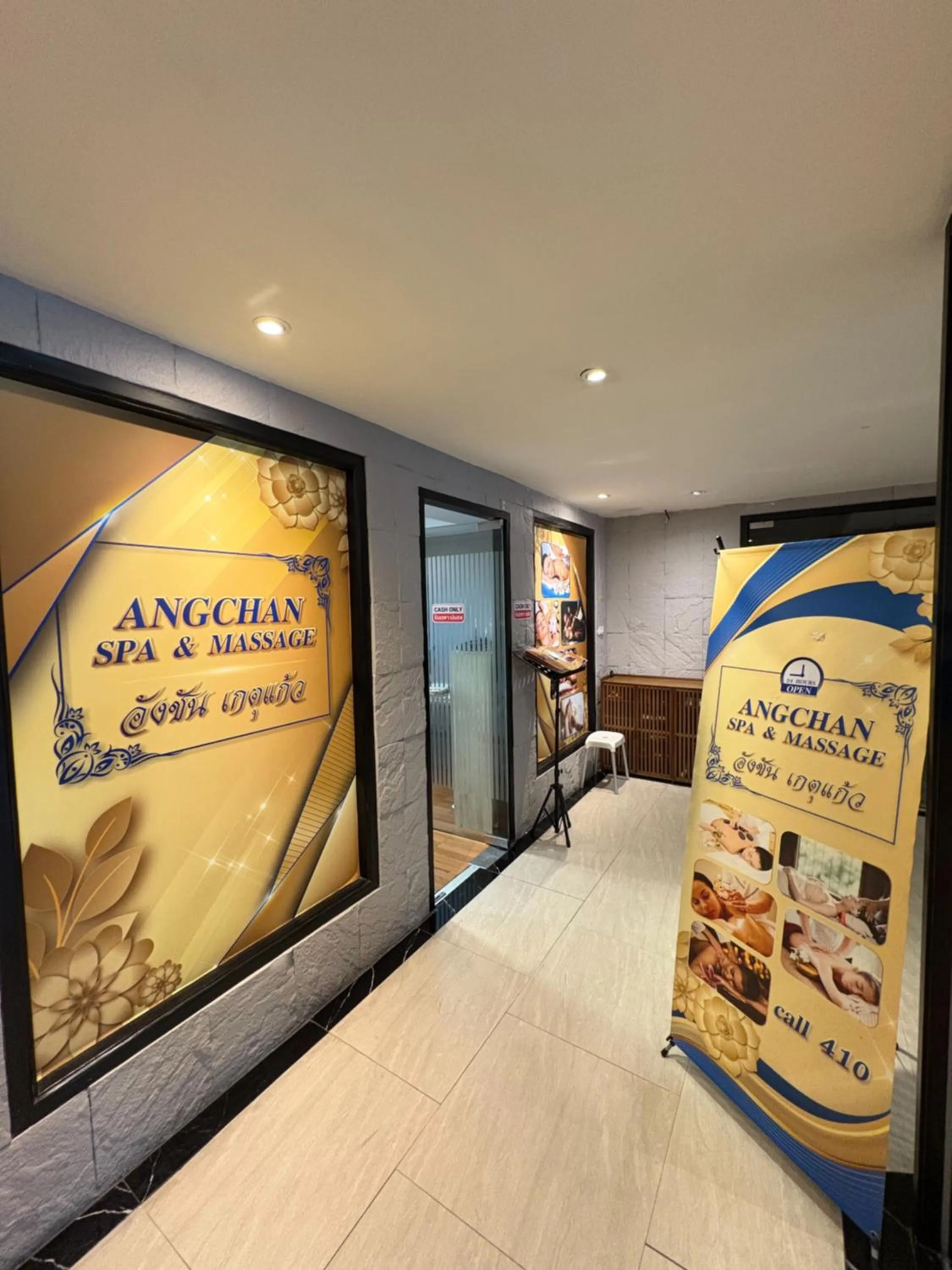 Massage in Evergreen Place Siam by UHG