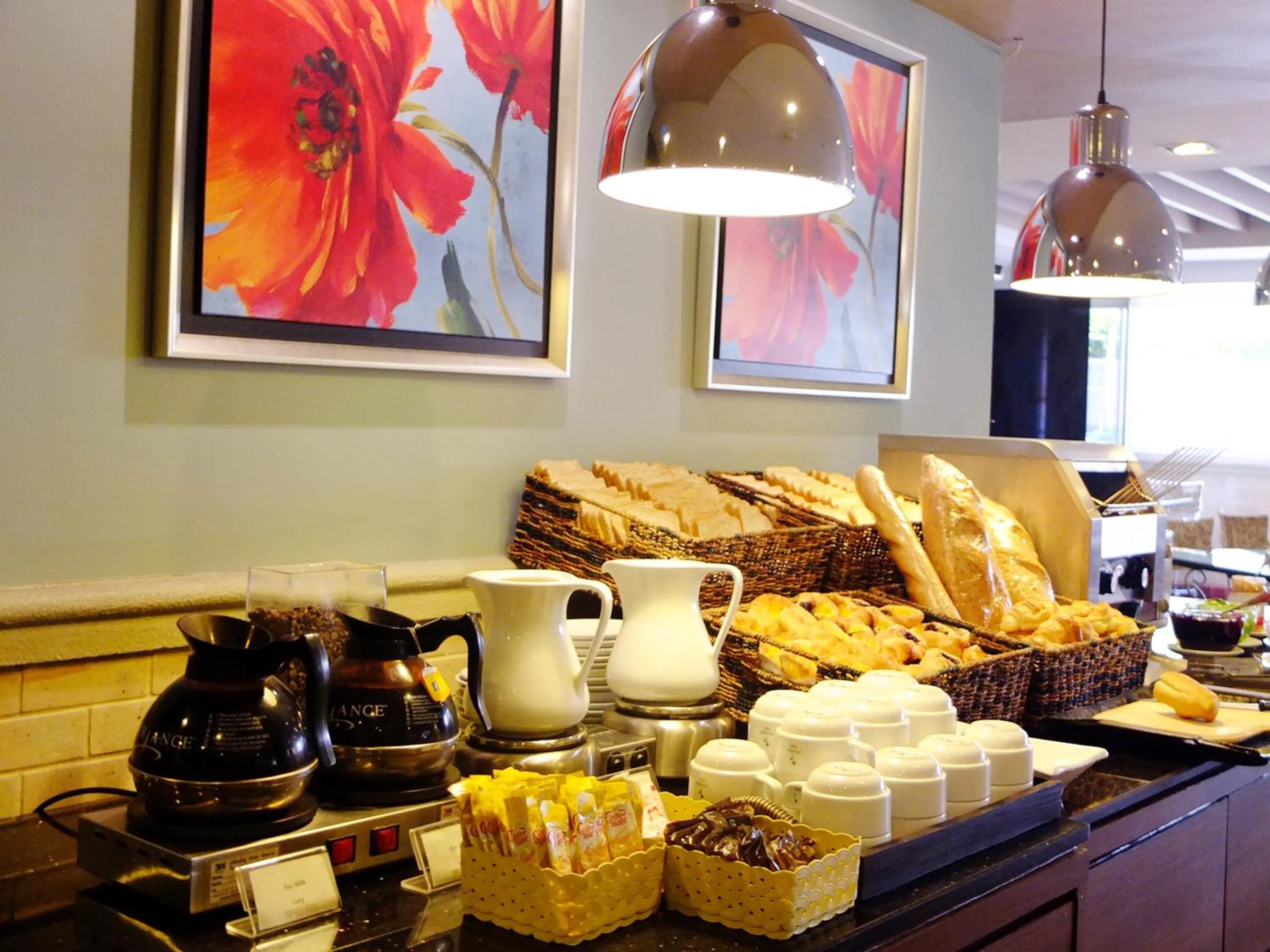 Restaurant/places to eat in Evergreen Place Siam by UHG